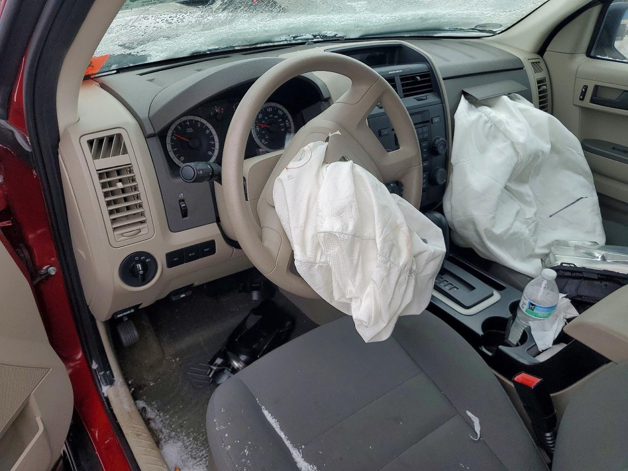 2012 Ford Escape Xls Red vin: 1FMCU0C72CKC77974