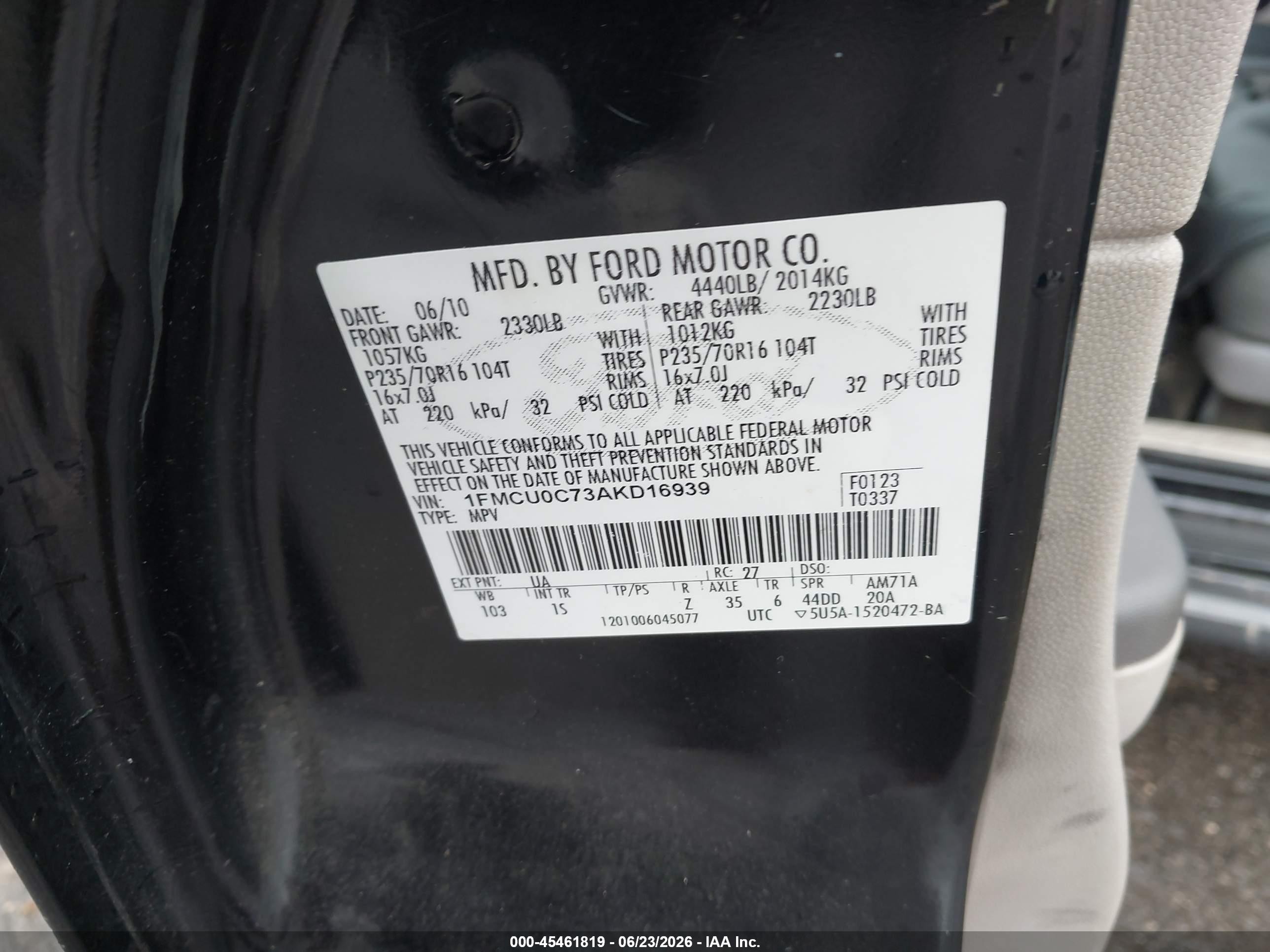 2010 Ford Escape Xls Черный vin: 1FMCU0C73AKD16939