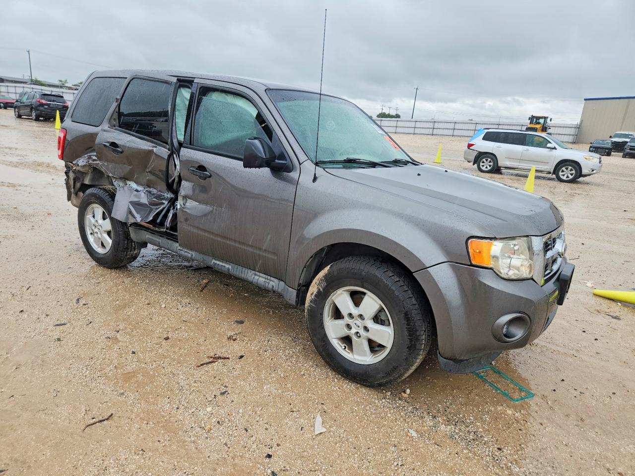 2010 Ford Escape Xls Gray vin: 1FMCU0C73AKD37807