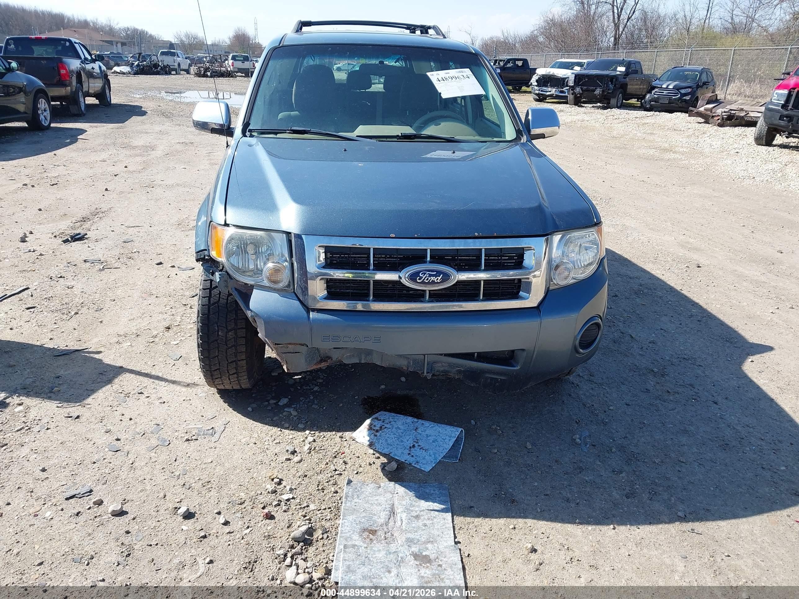 2011 Ford Escape Xls Blue vin: 1FMCU0C73BKA37640