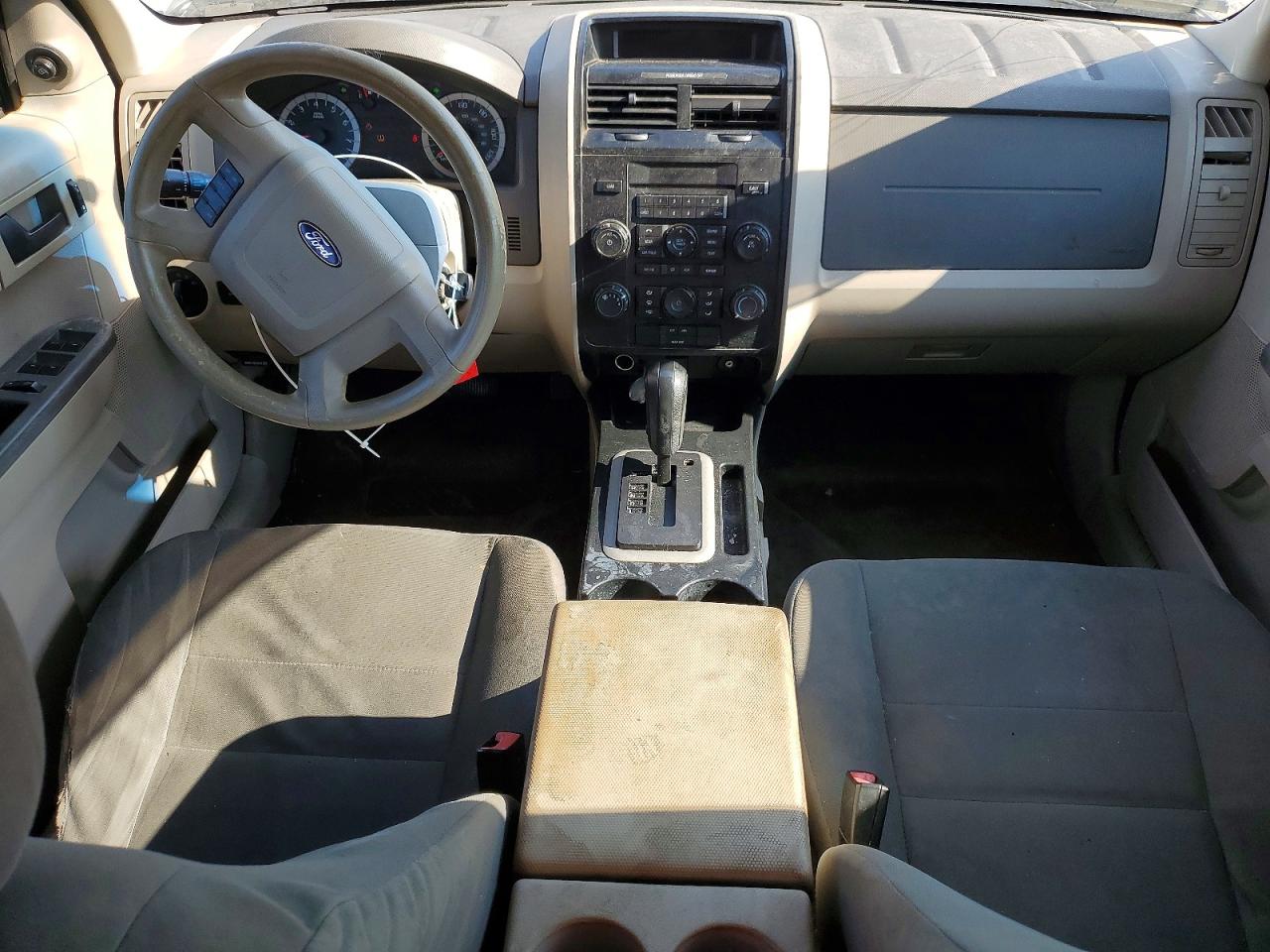 2011 Ford Escape Xls Black vin: 1FMCU0C73BKC29415