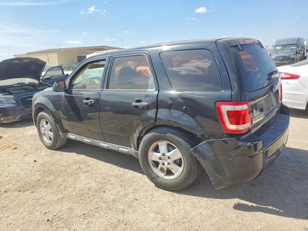 2012 Ford Escape Xls Black vin: 1FMCU0C73CKC17590