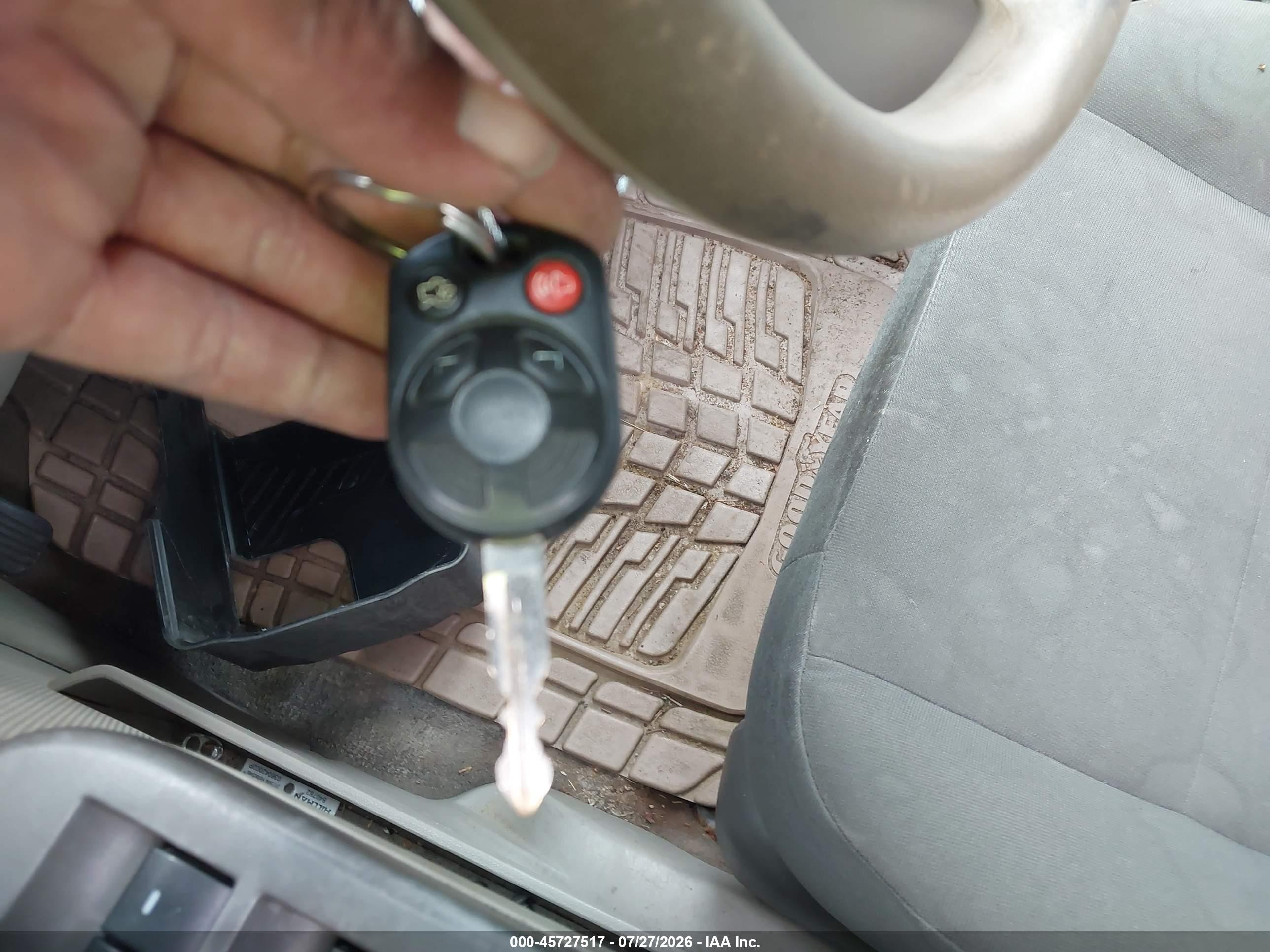 2010 Ford Escape Xls Blue vin: 1FMCU0C74AKA56048