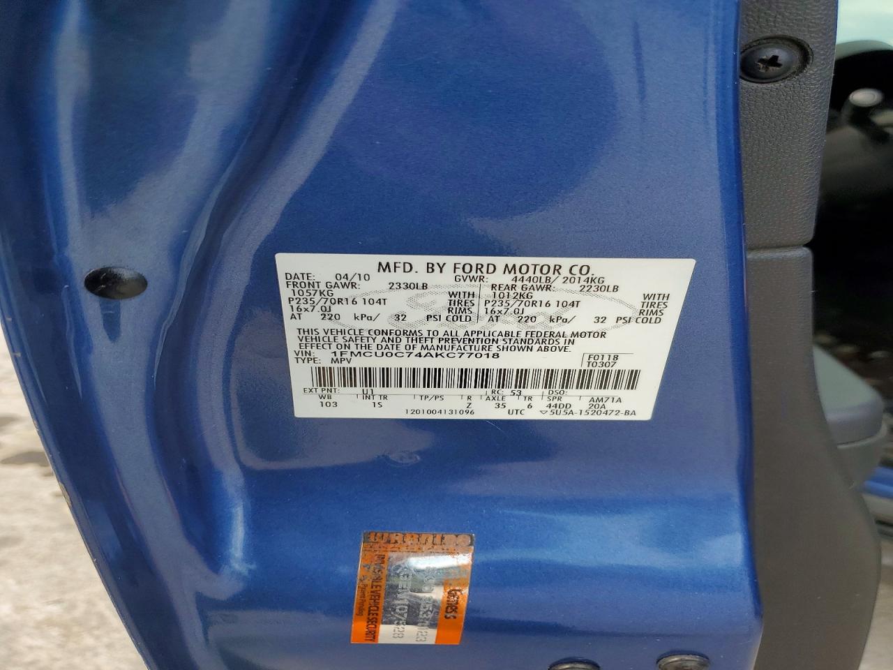 2010 Ford Escape Xls Blue vin: 1FMCU0C74AKC77018
