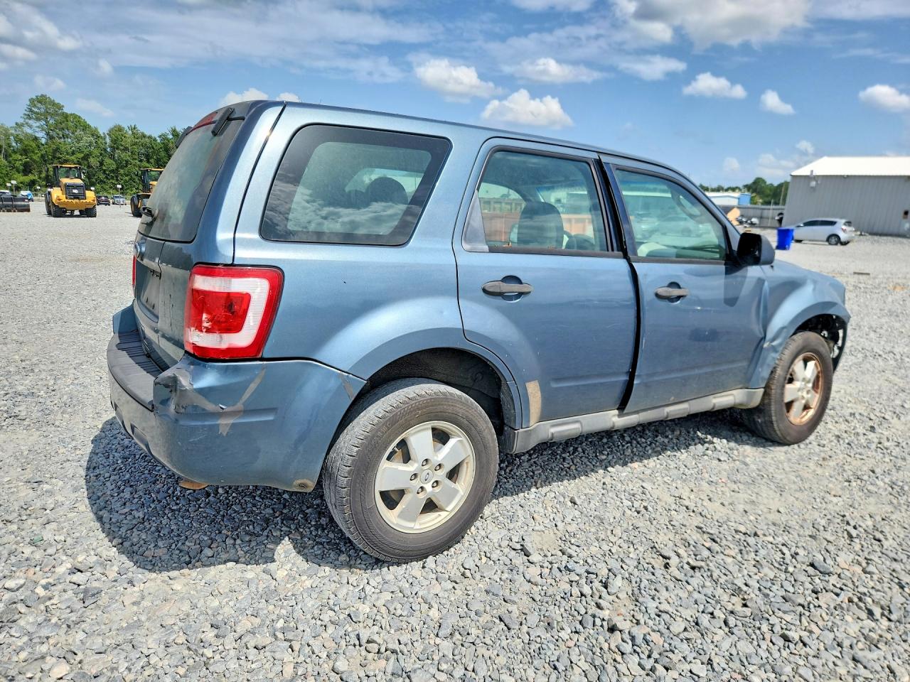 2011 Ford Escape Xls Бирюзовый vin: 1FMCU0C74BKA88077
