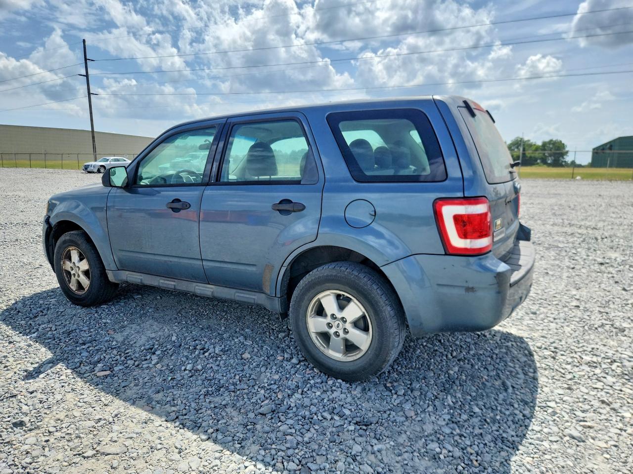 2011 Ford Escape Xls Бирюзовый vin: 1FMCU0C74BKA88077