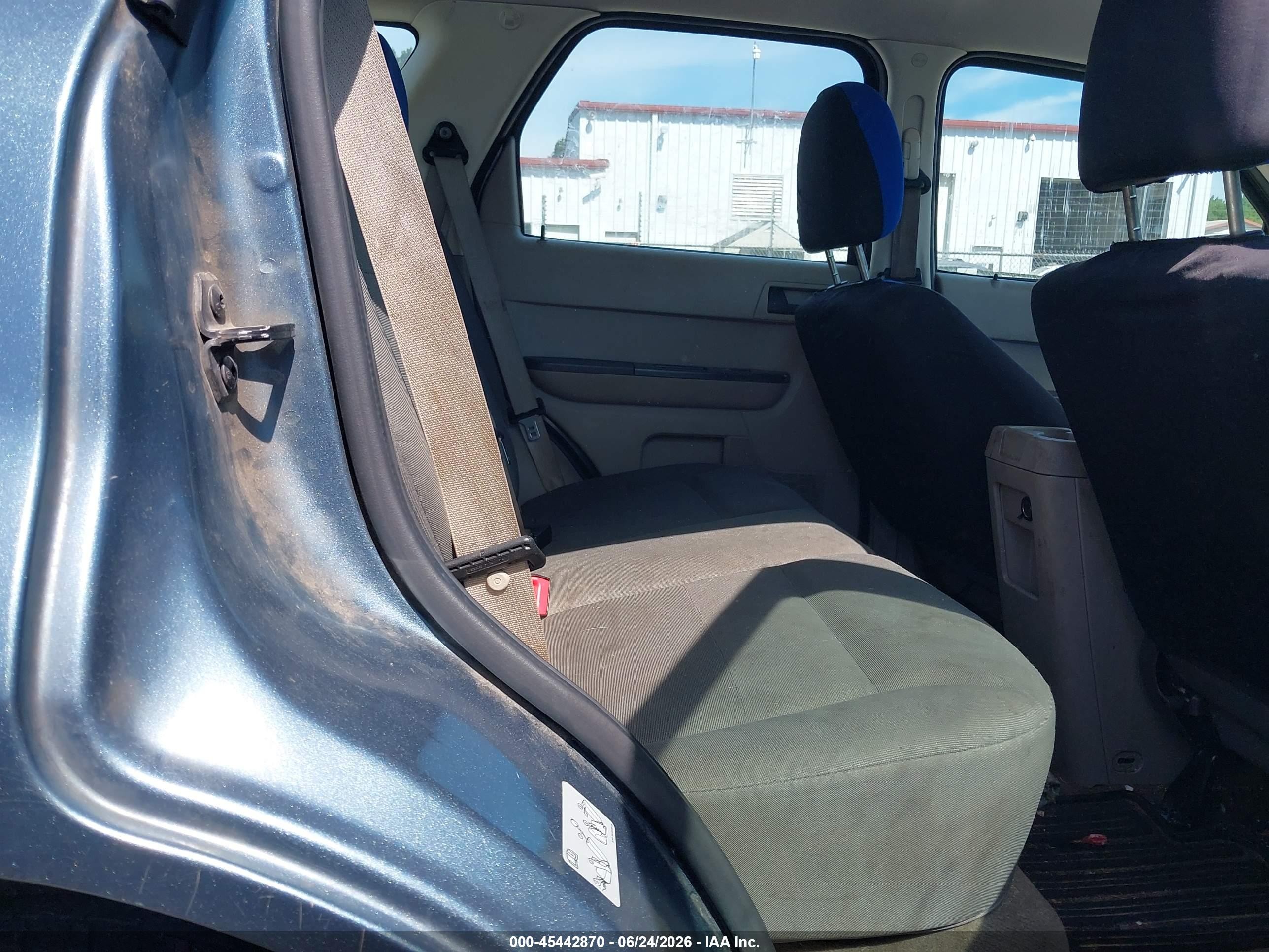2011 Ford Escape Xls Pewter vin: 1FMCU0C74BKC16186