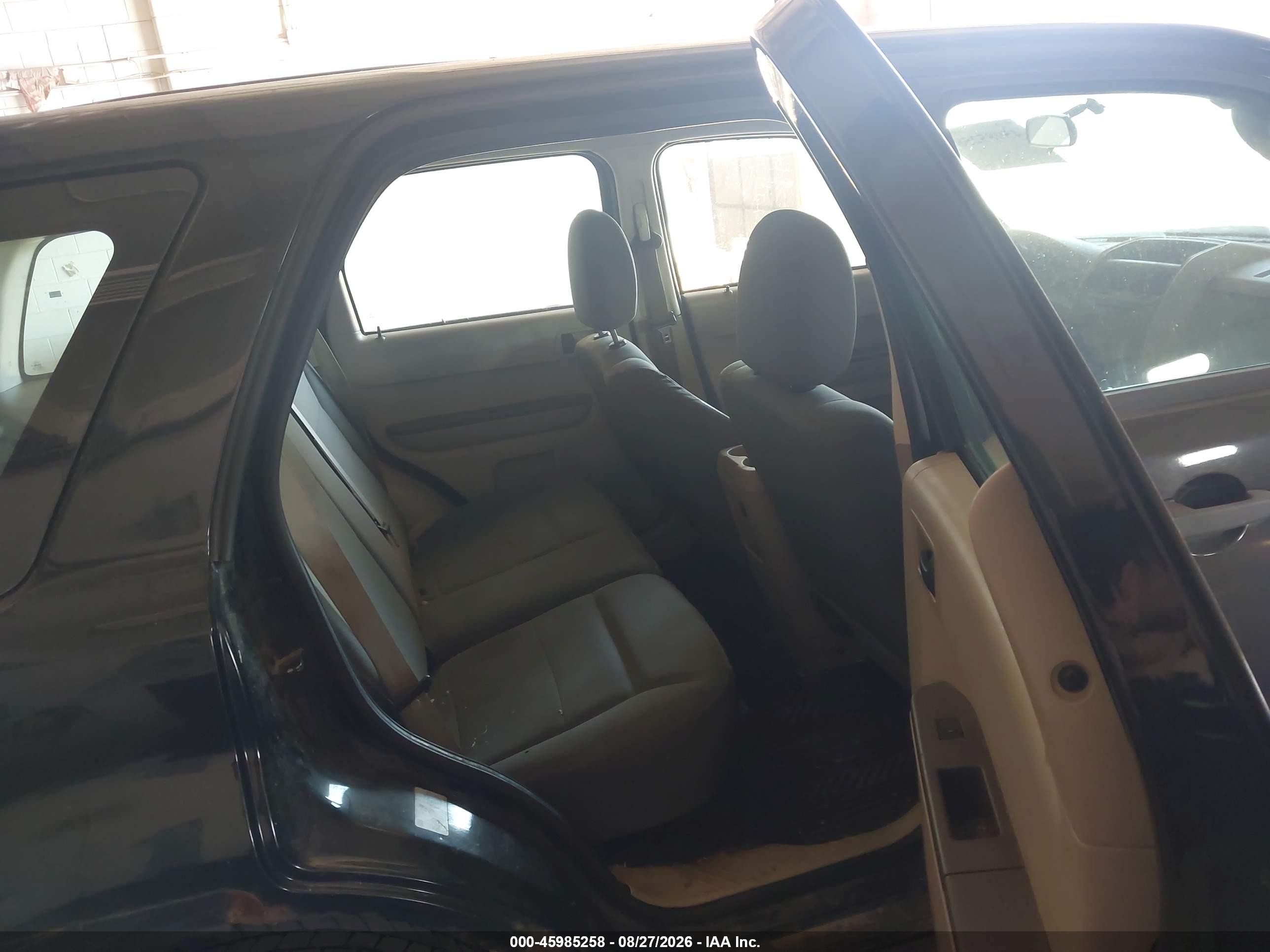 2012 Ford Escape Xls Black vin: 1FMCU0C74CKB04280