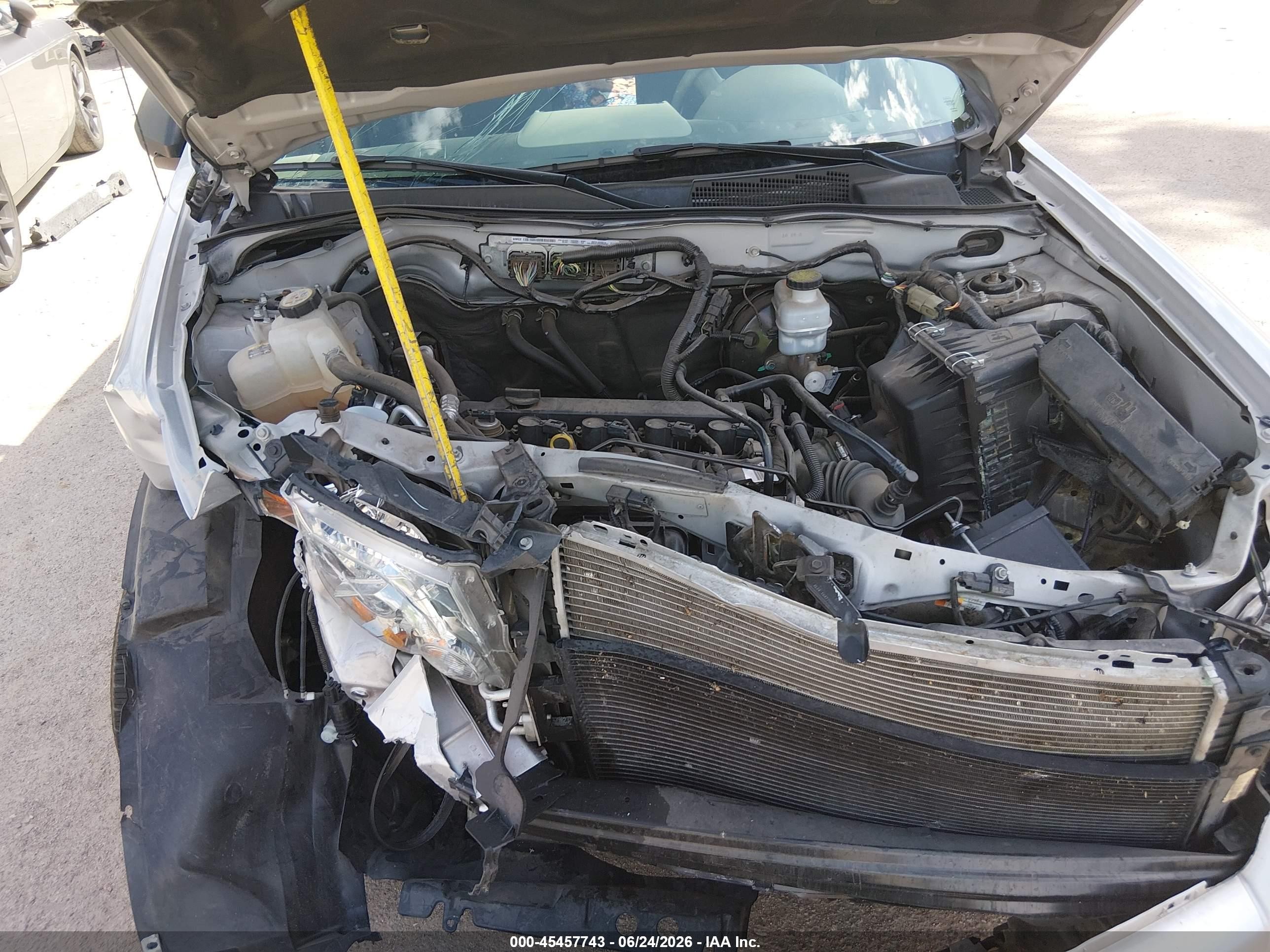 2012 Ford Escape Xls Silver vin: 1FMCU0C74CKB32368