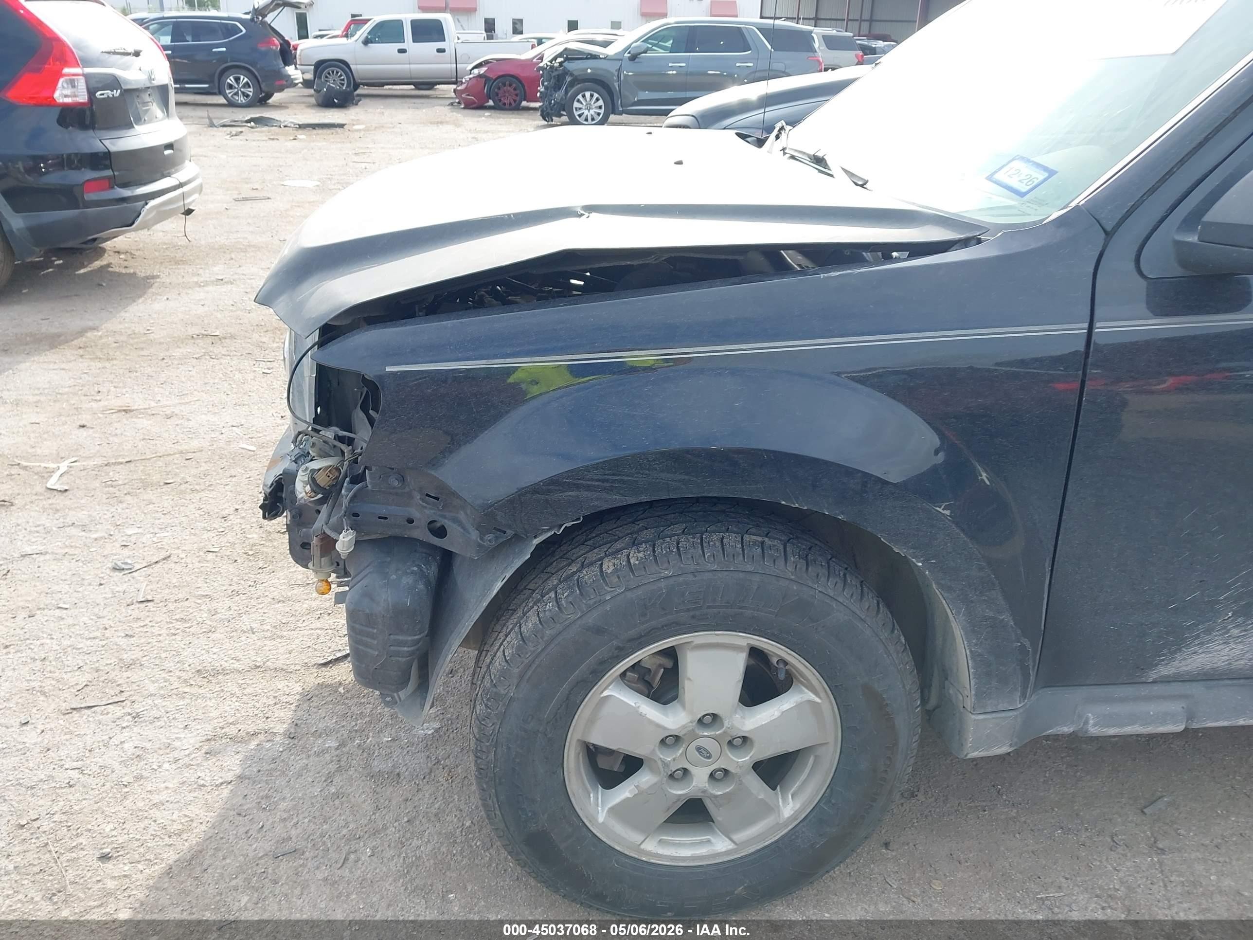 2012 Ford Escape Xls Черный vin: 1FMCU0C74CKC06307