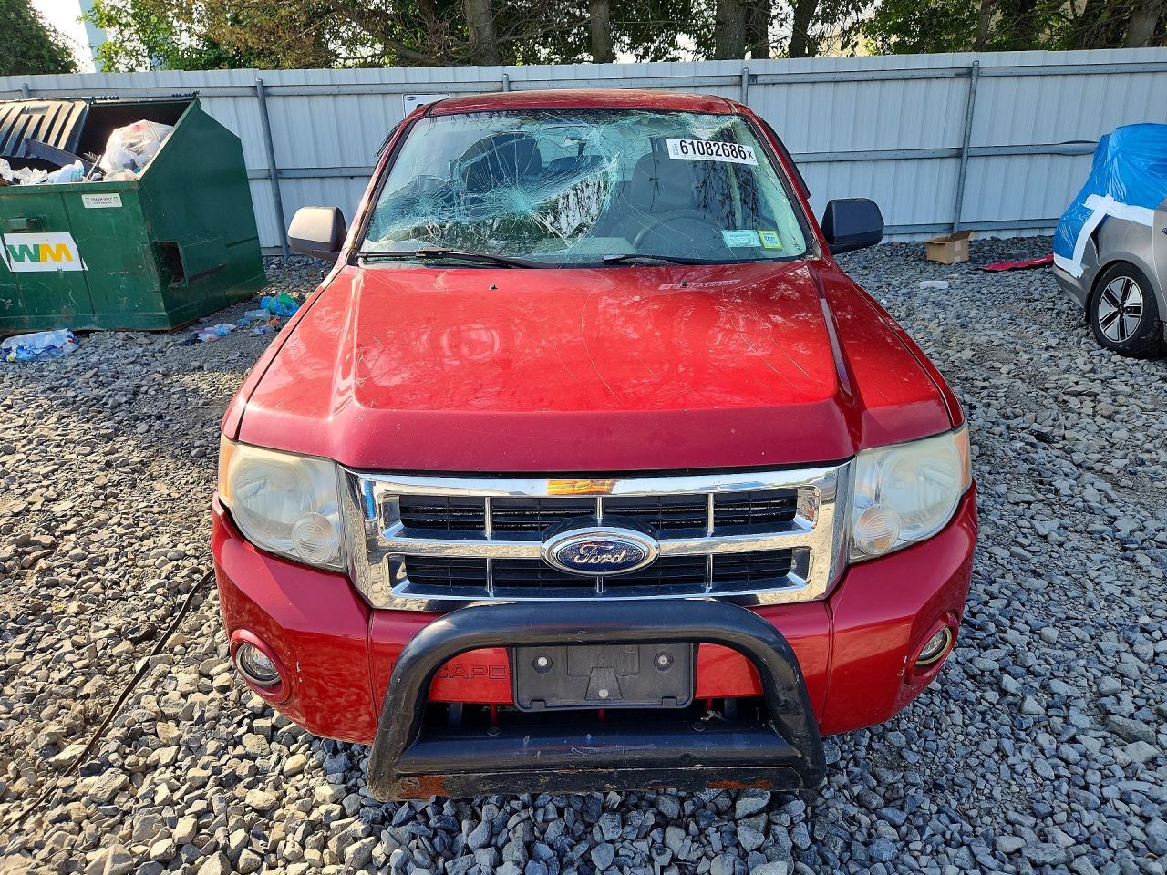 2010 Ford Escape Xls Red vin: 1FMCU0C75AKA45950