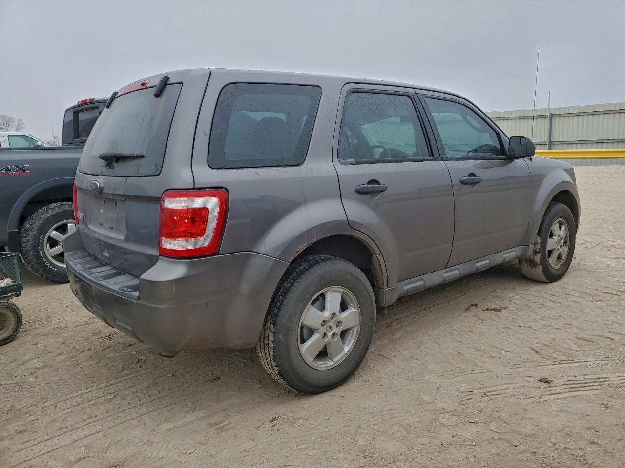 2011 Ford Escape Charcoal vin: 1FMCU0C75BKA57209