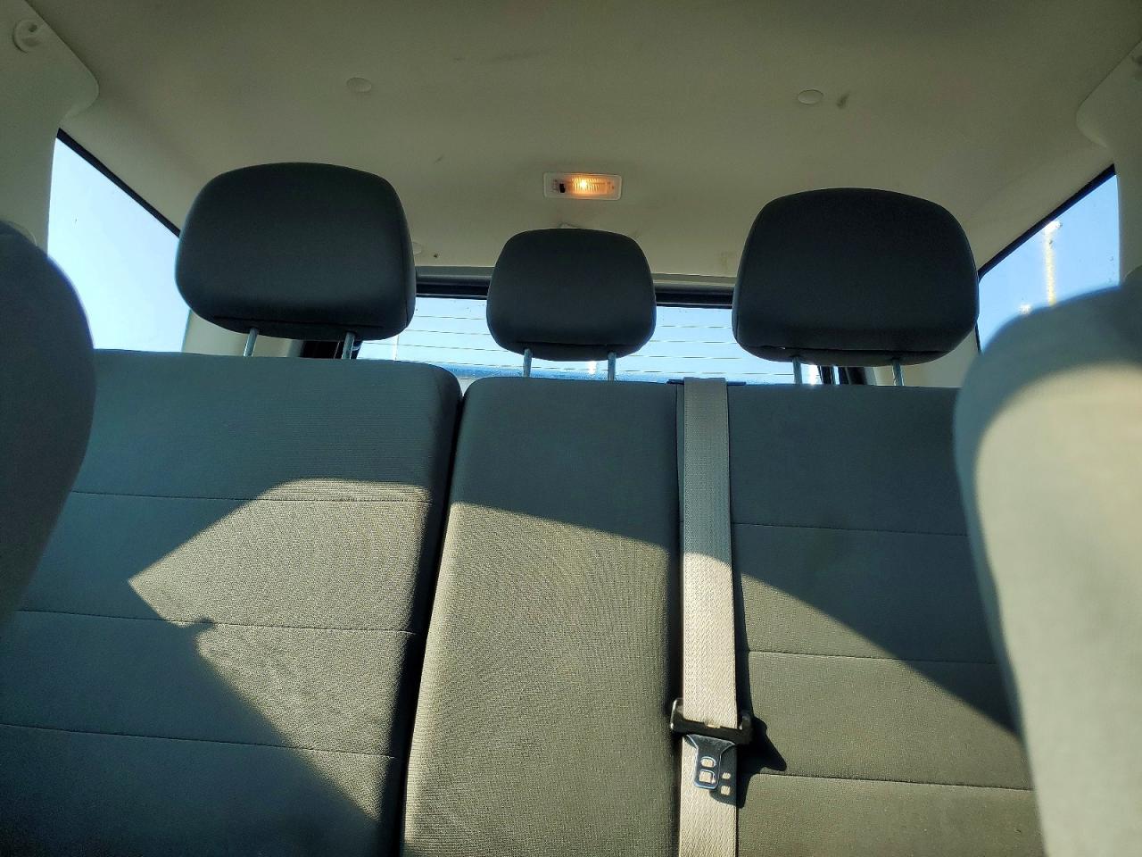 2011 Ford Escape Xls Серебряный vin: 1FMCU0C75BKC21882