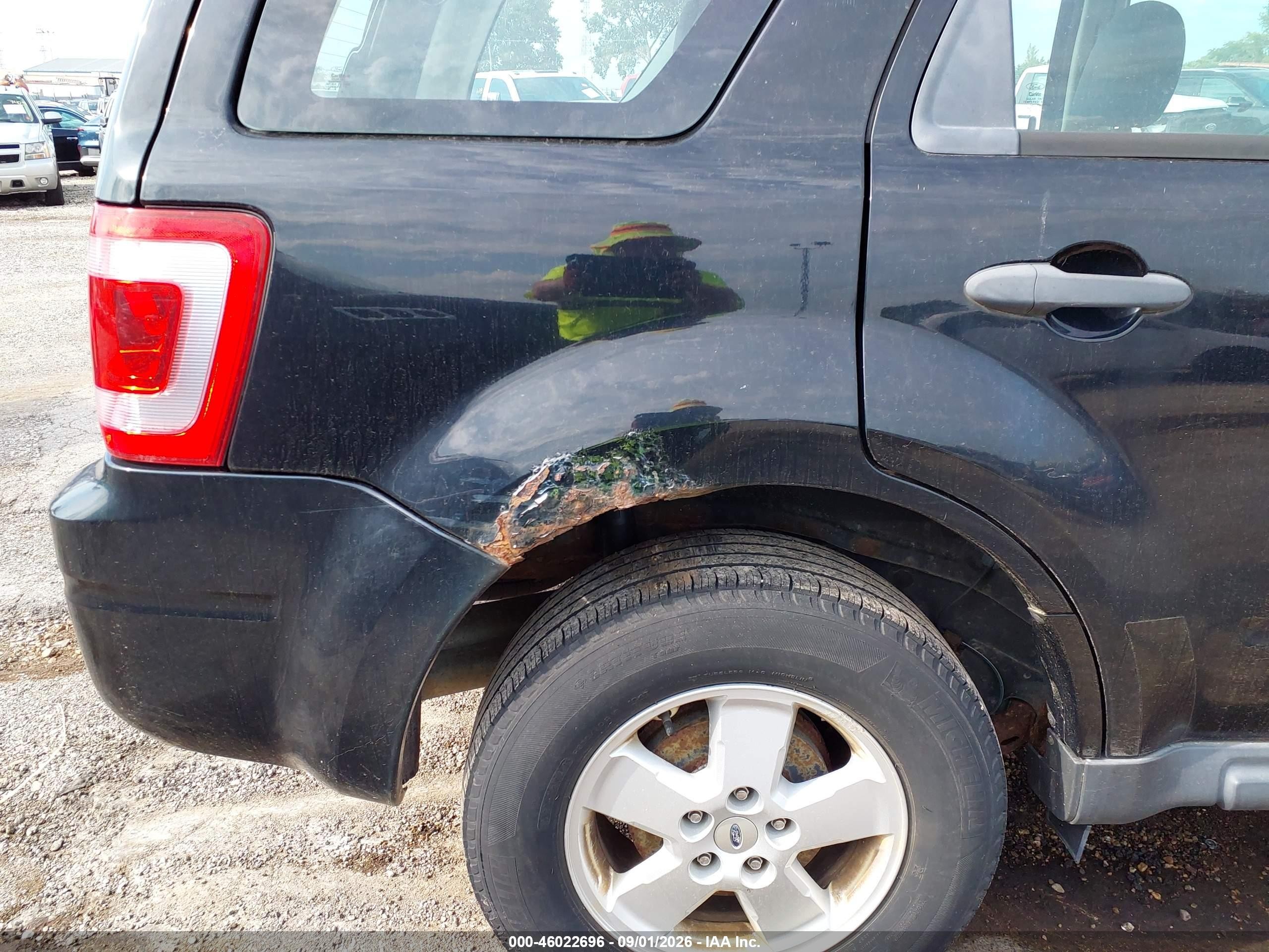 2012 Ford Escape Xls Black vin: 1FMCU0C75CKC15419