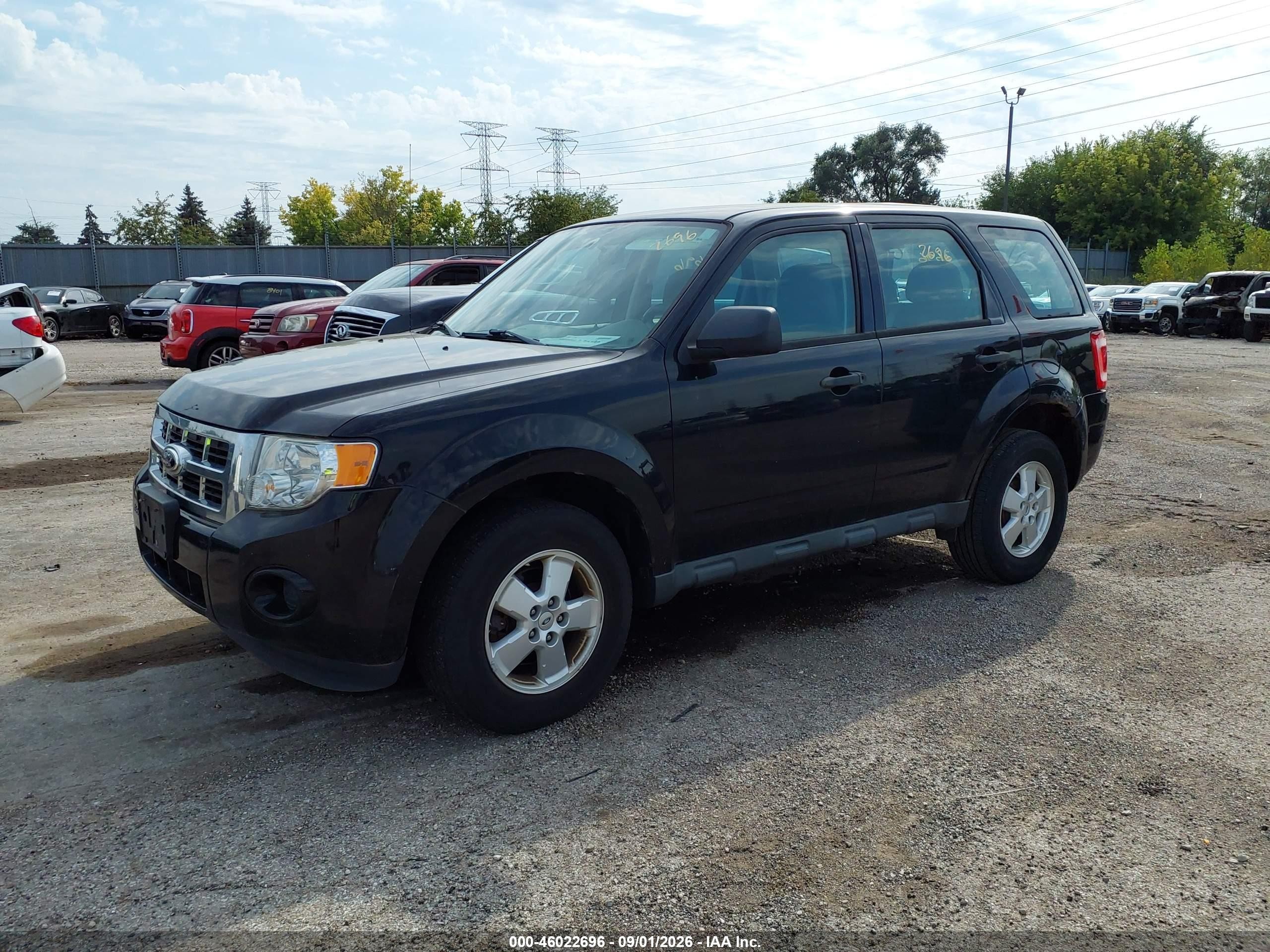 2012 Ford Escape Xls Black vin: 1FMCU0C75CKC15419