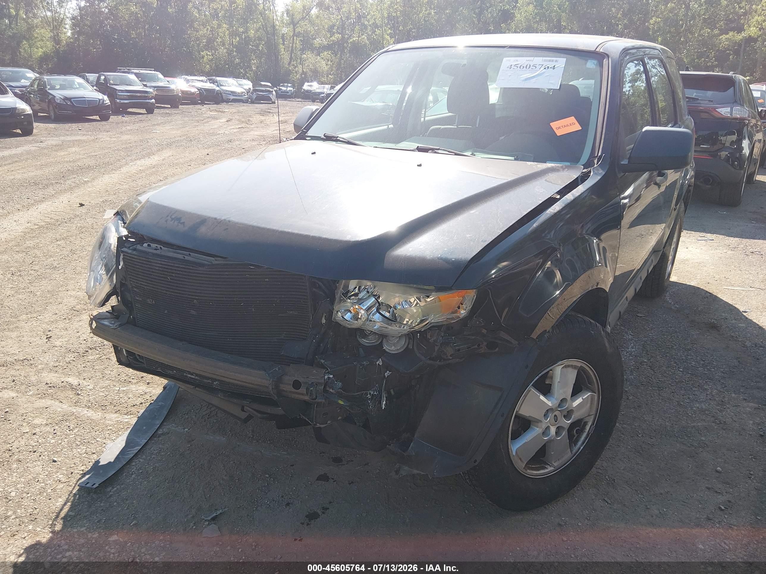 2010 Ford Escape Xls Black vin: 1FMCU0C76AKD16367