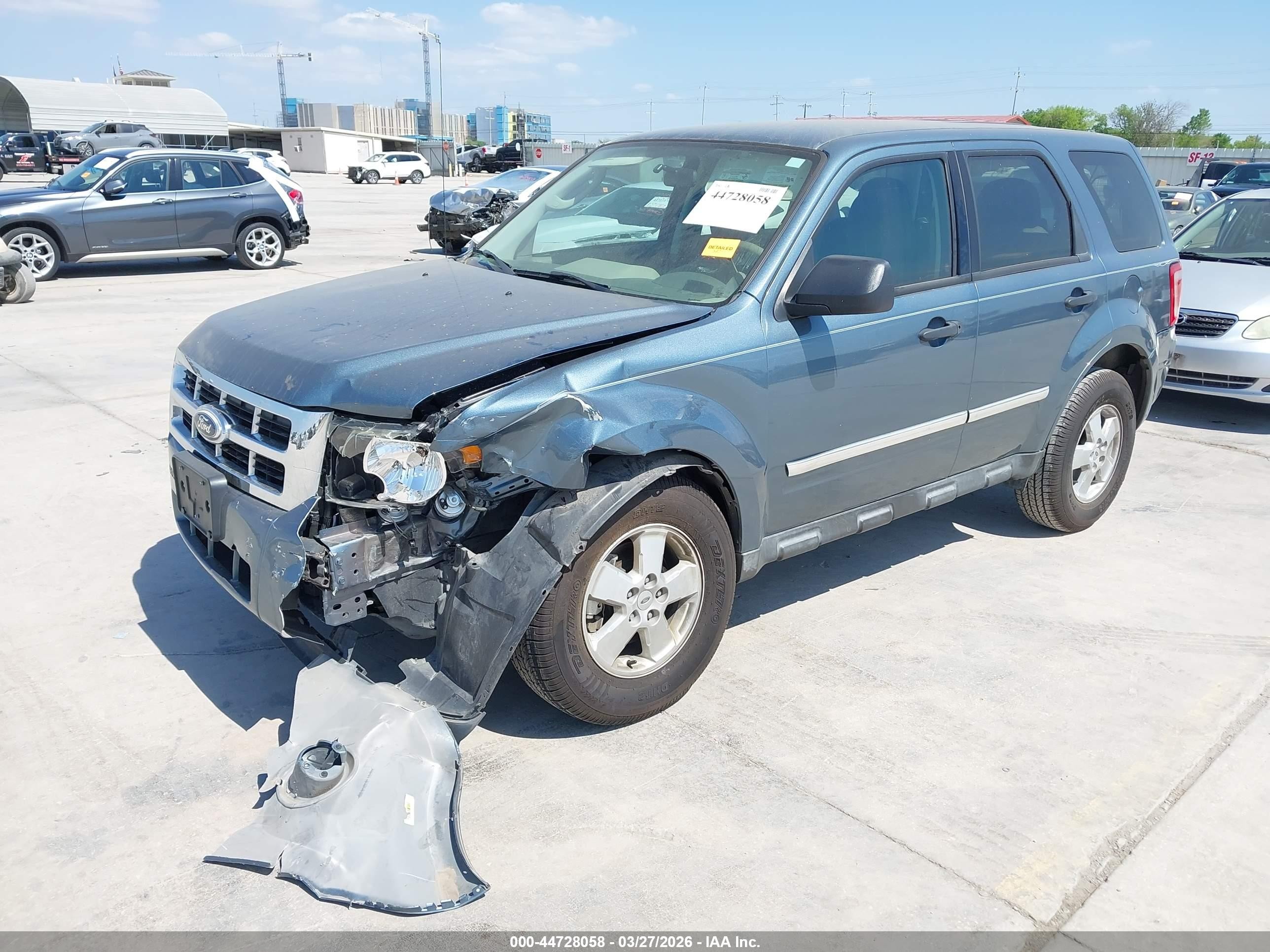 2011 Ford Escape Xls Blue vin: 1FMCU0C76BKA21559