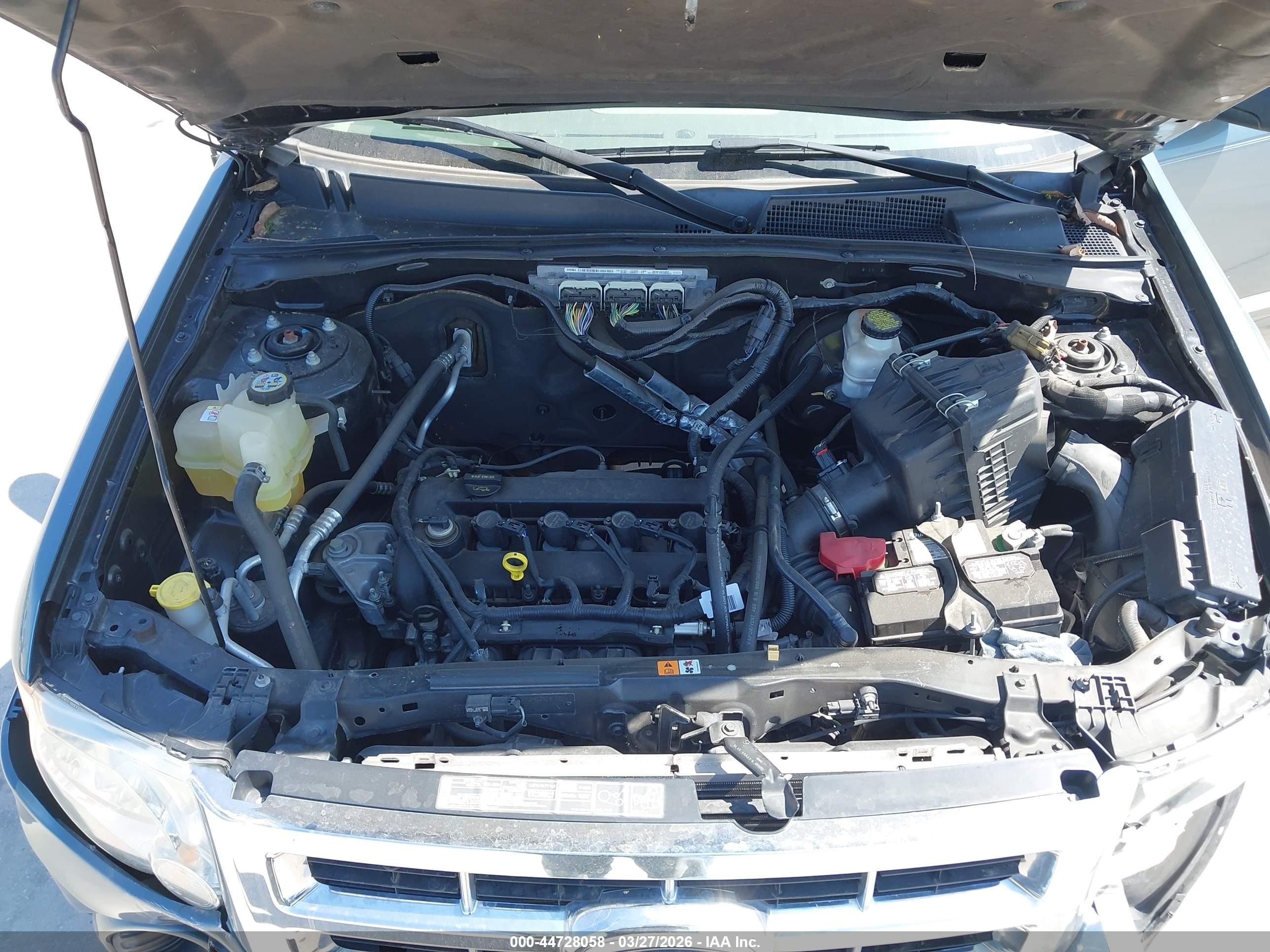 2011 Ford Escape Xls Blue vin: 1FMCU0C76BKA21559