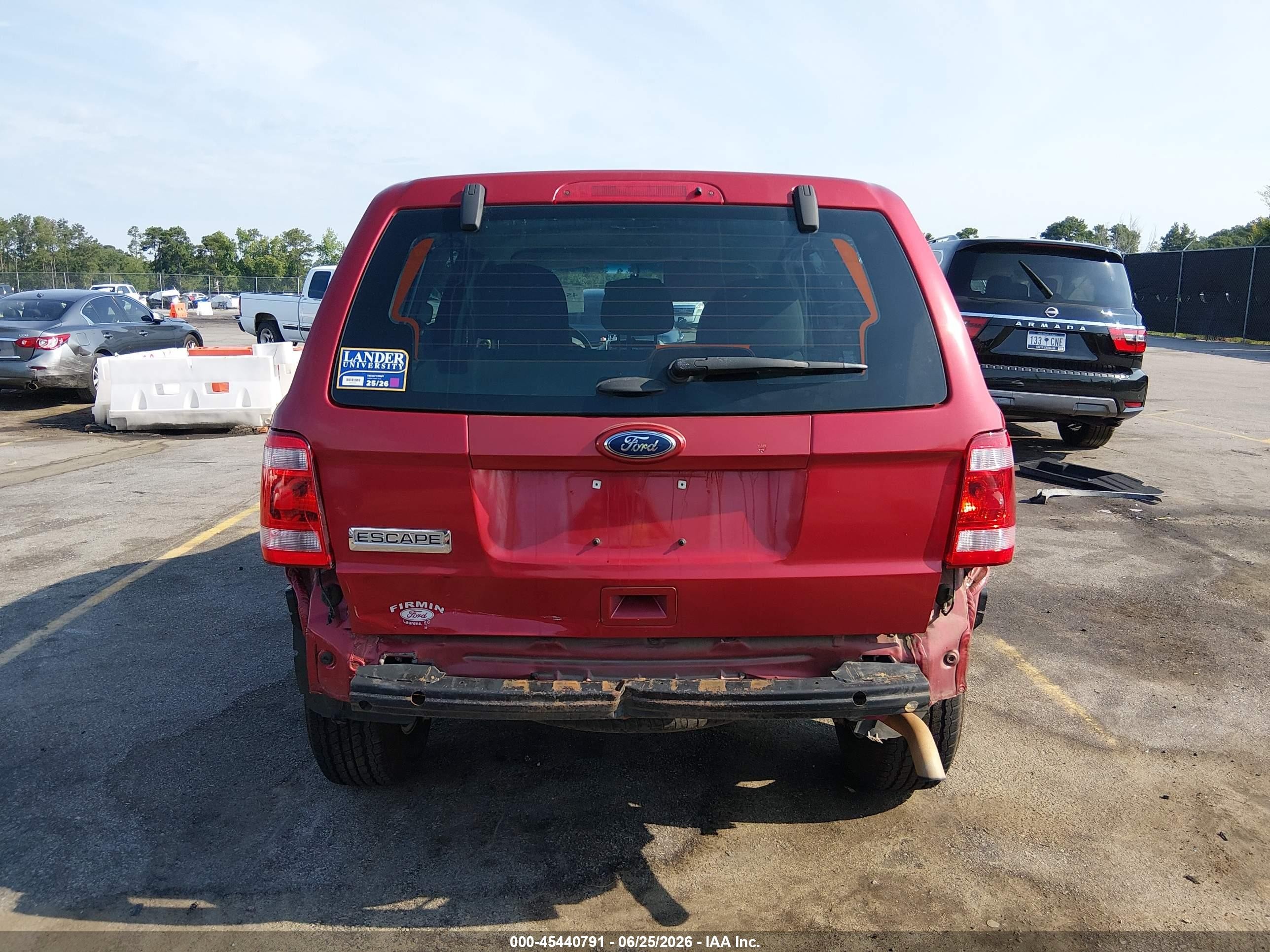 2012 Ford Escape Xls Red vin: 1FMCU0C76CKA98529
