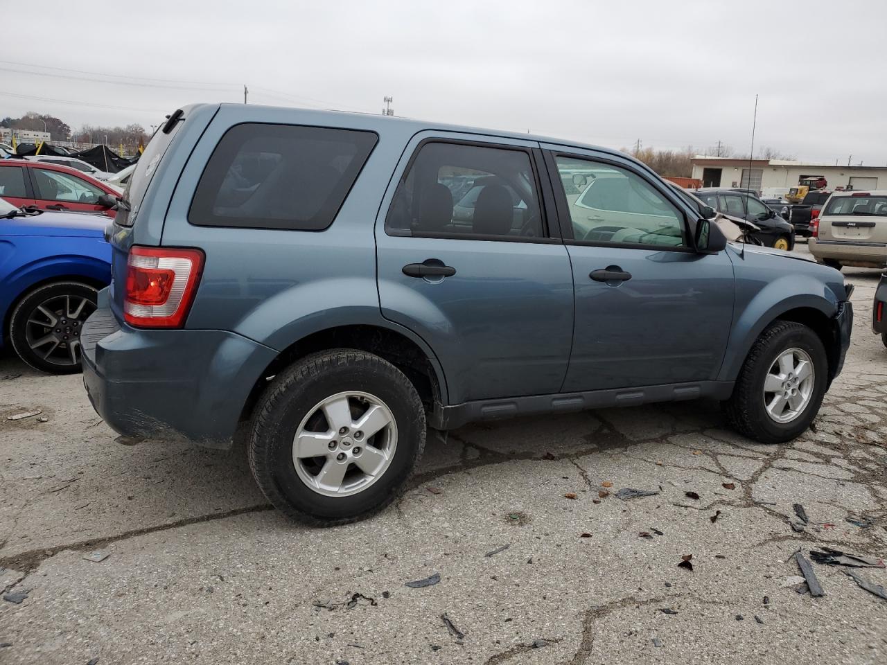 2012 Ford Escape Xls Blue vin: 1FMCU0C76CKB11098