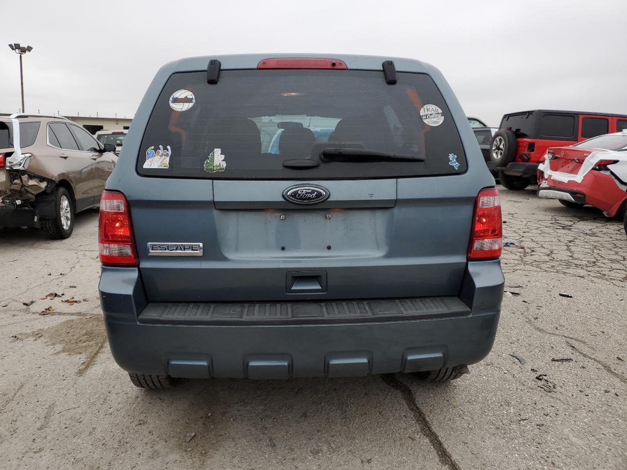 2012 Ford Escape Xls Blue vin: 1FMCU0C76CKB11098