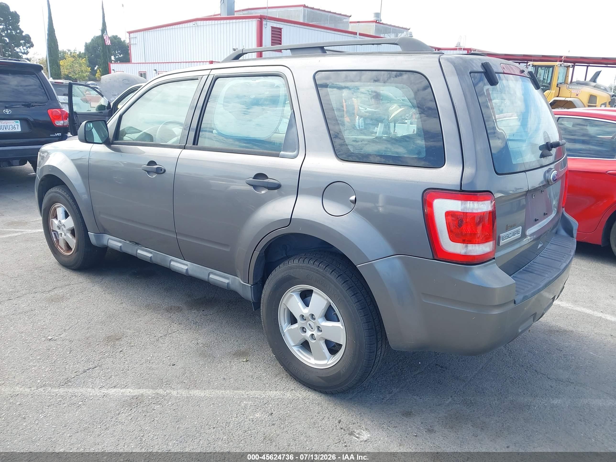 2012 Ford Escape Xls Gray vin: 1FMCU0C76CKB27026