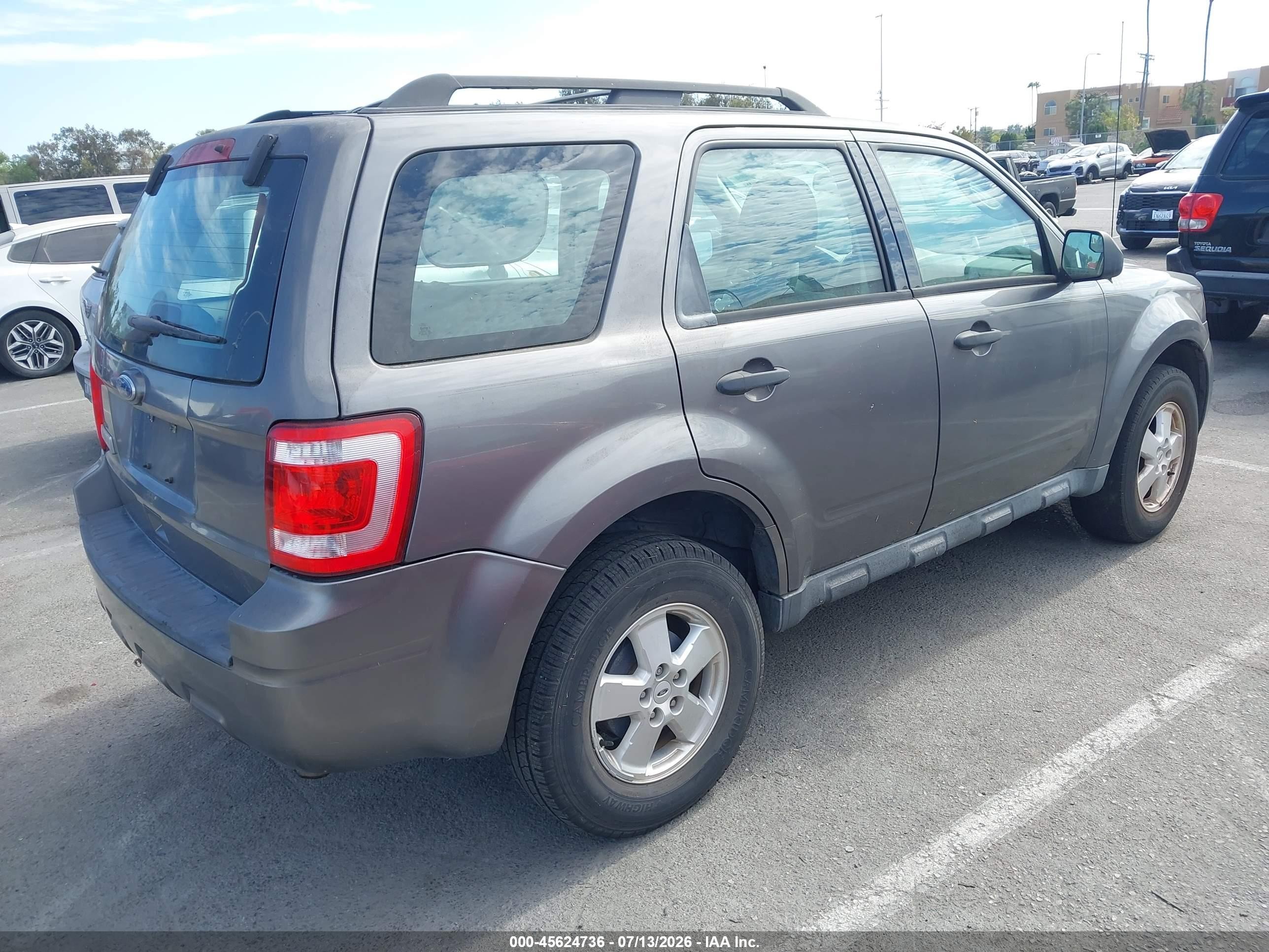 2012 Ford Escape Xls Gray vin: 1FMCU0C76CKB27026