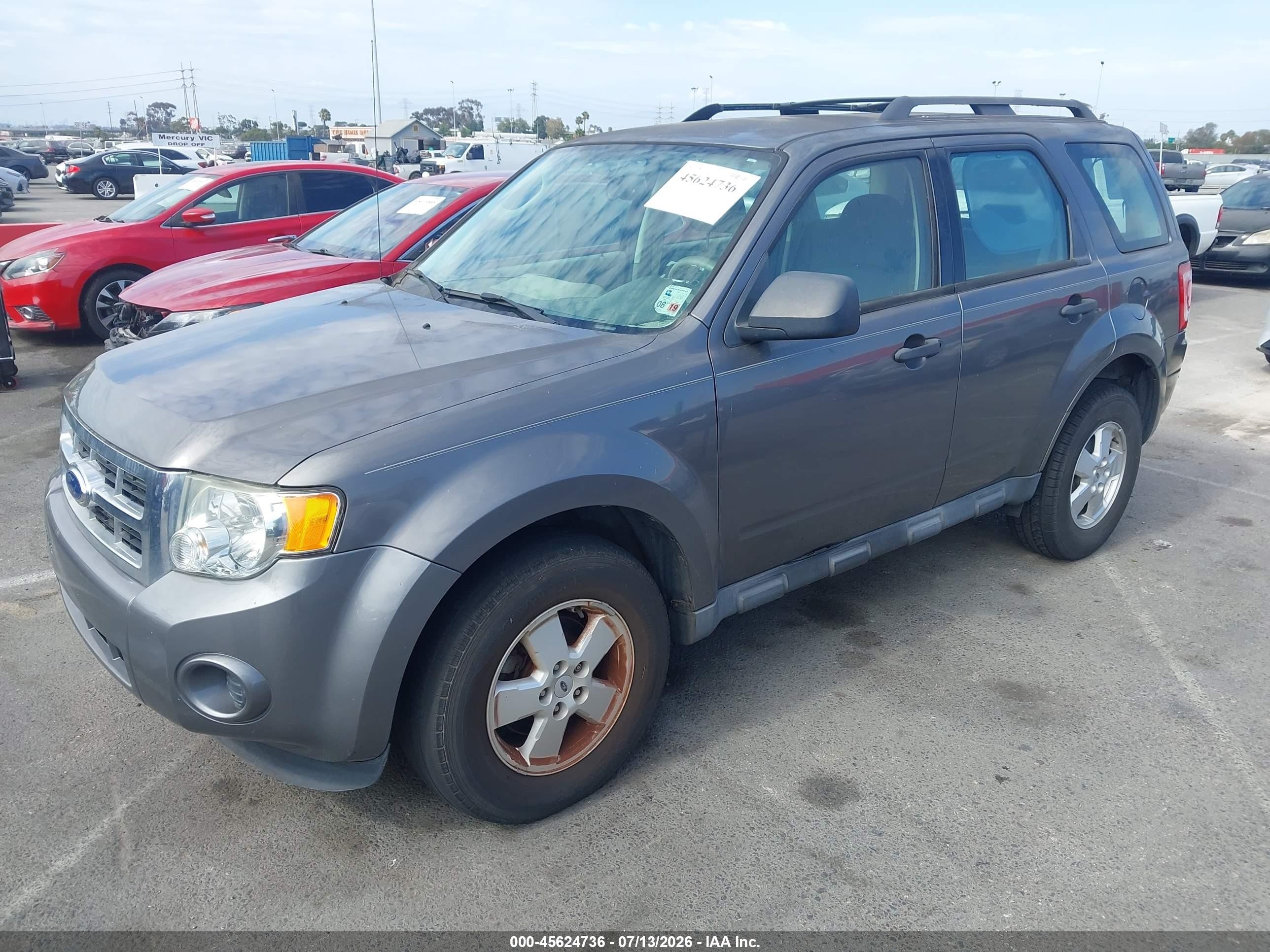 2012 Ford Escape Xls Gray vin: 1FMCU0C76CKB27026