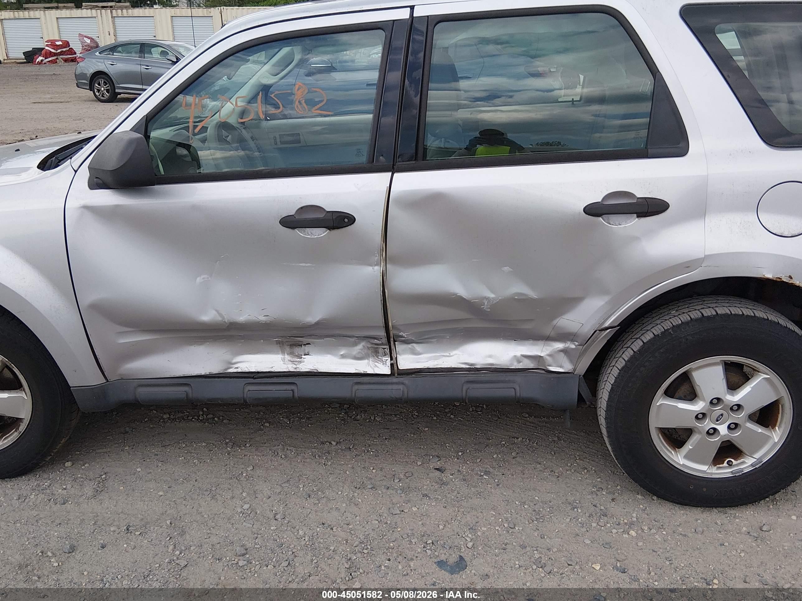 2012 Ford Escape Xls Silver vin: 1FMCU0C76CKC12707