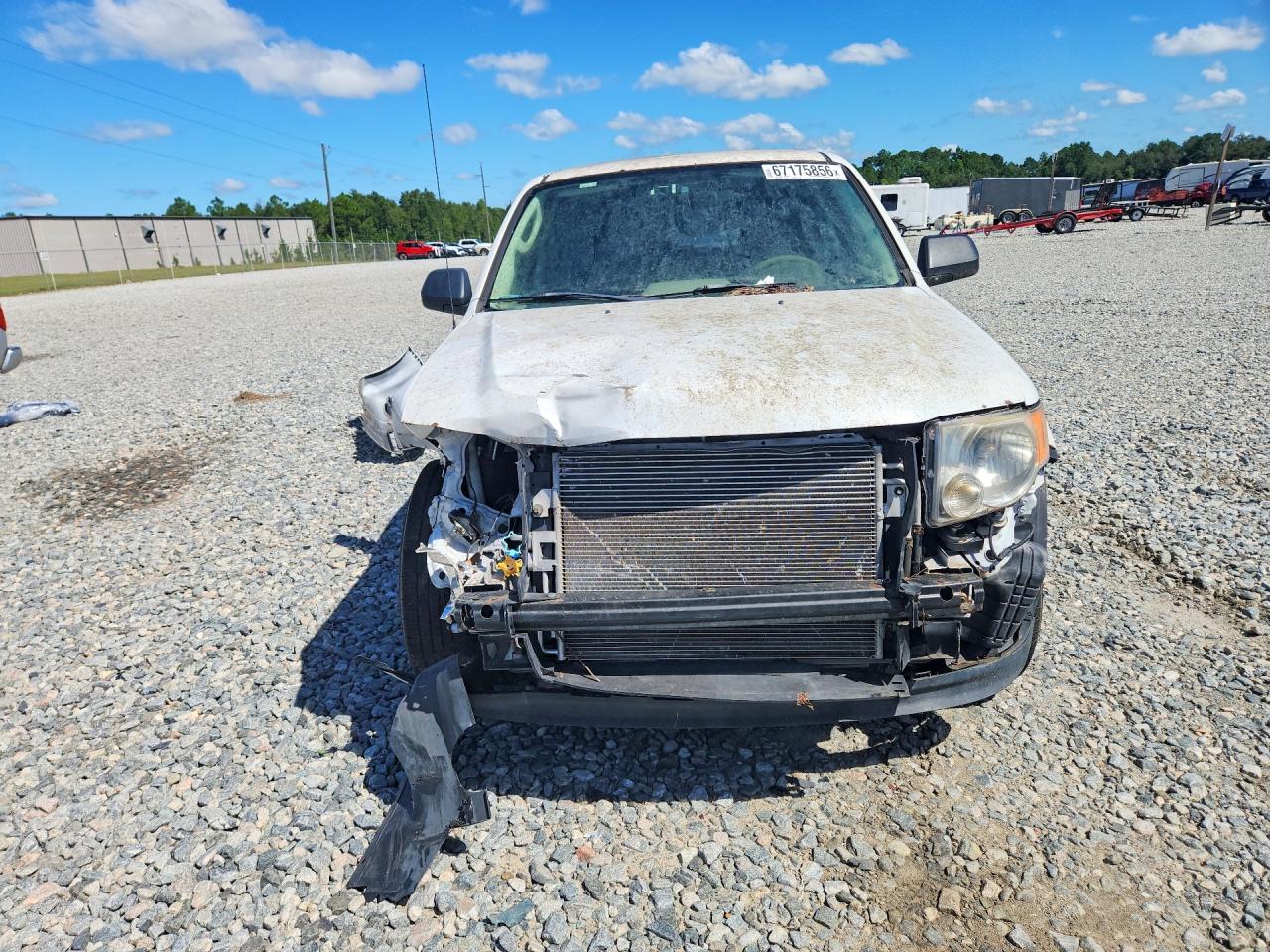 2012 Ford Escape Xls White vin: 1FMCU0C76CKC69652