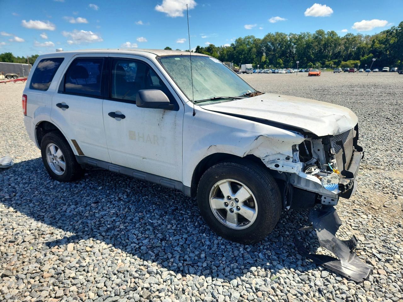 2012 Ford Escape Xls White vin: 1FMCU0C76CKC69652