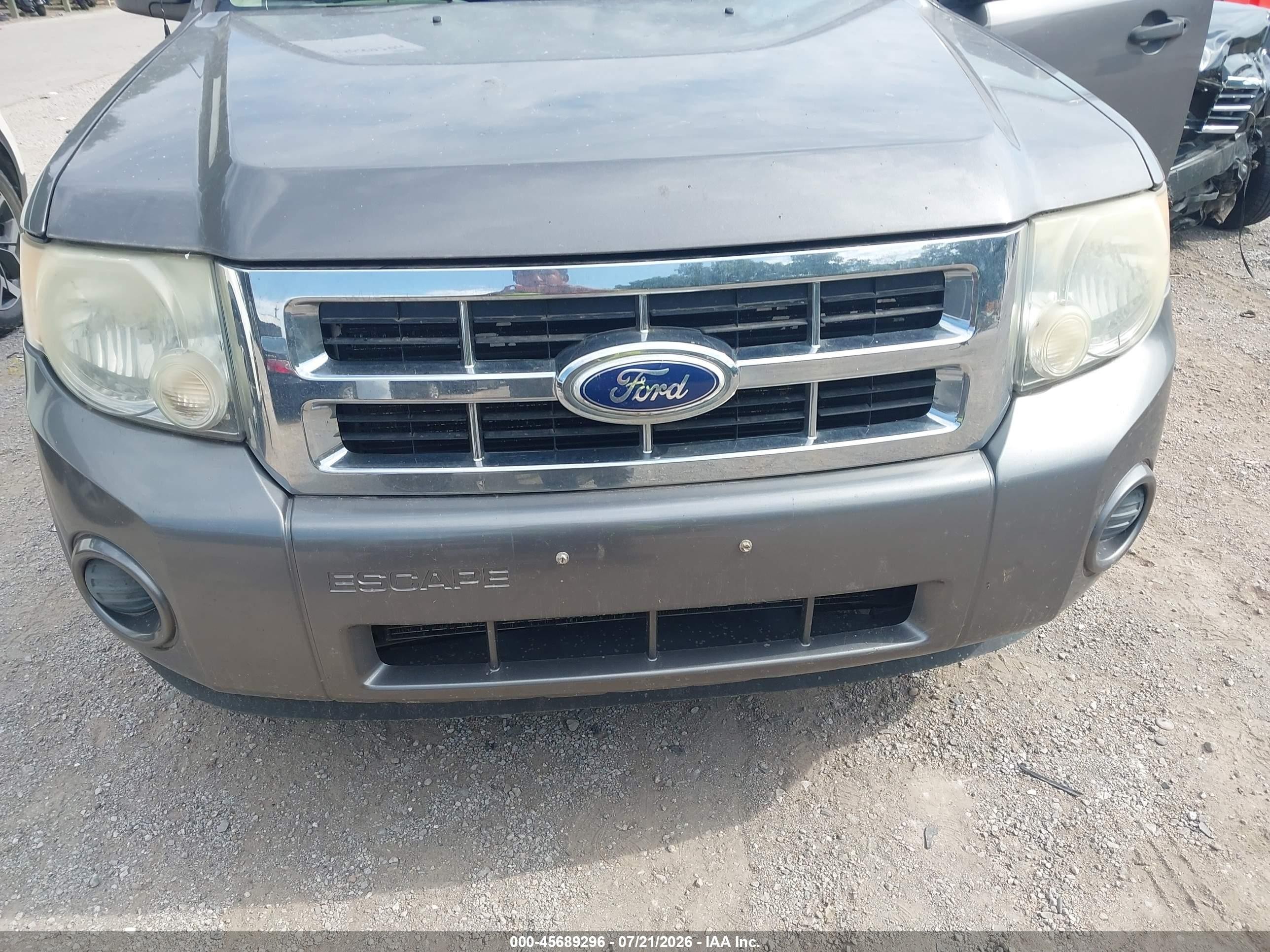 2010 Ford Escape Xls Gray vin: 1FMCU0C77AKC49570