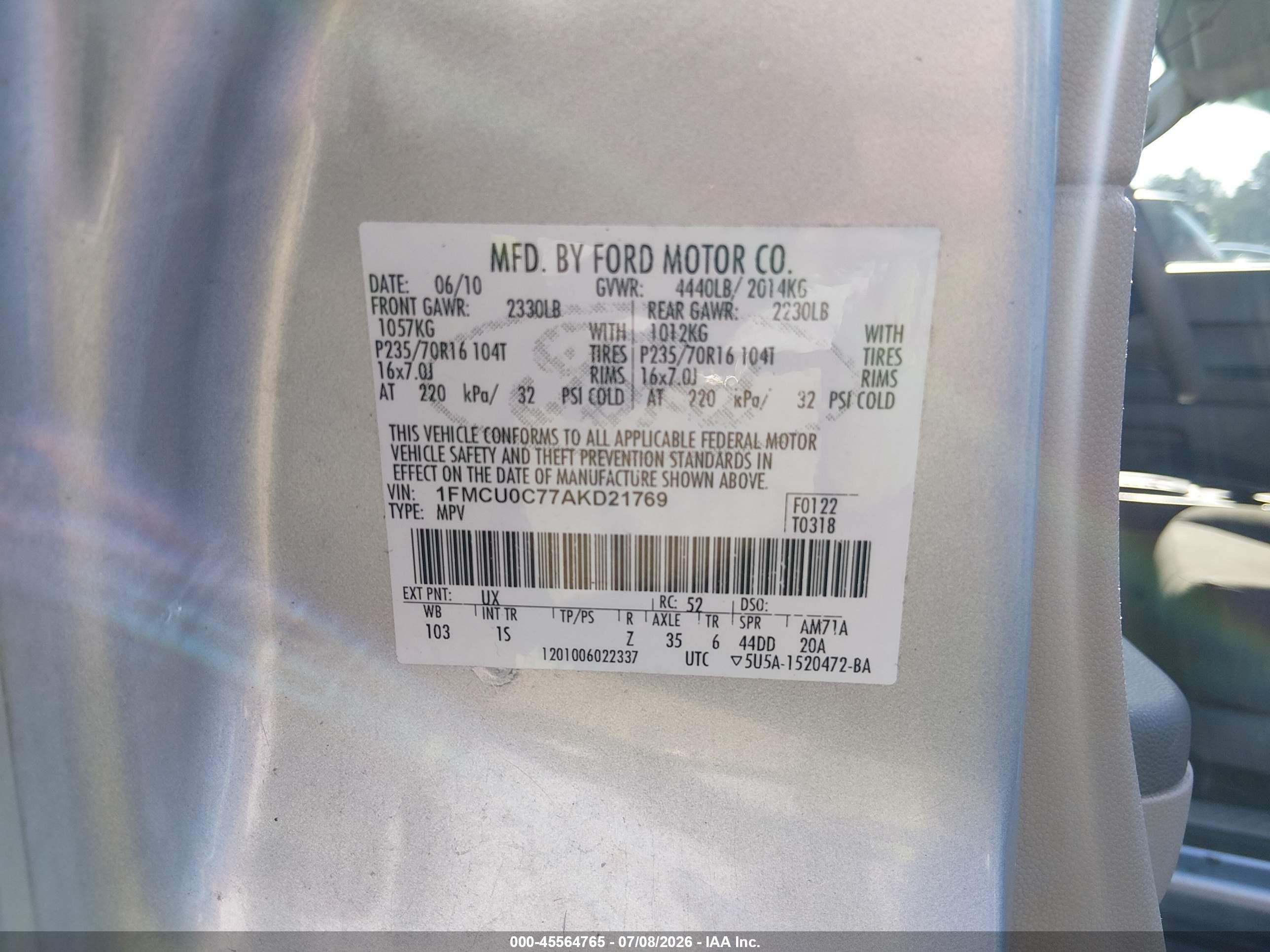 2010 Ford Escape Xls Silver vin: 1FMCU0C77AKD21769