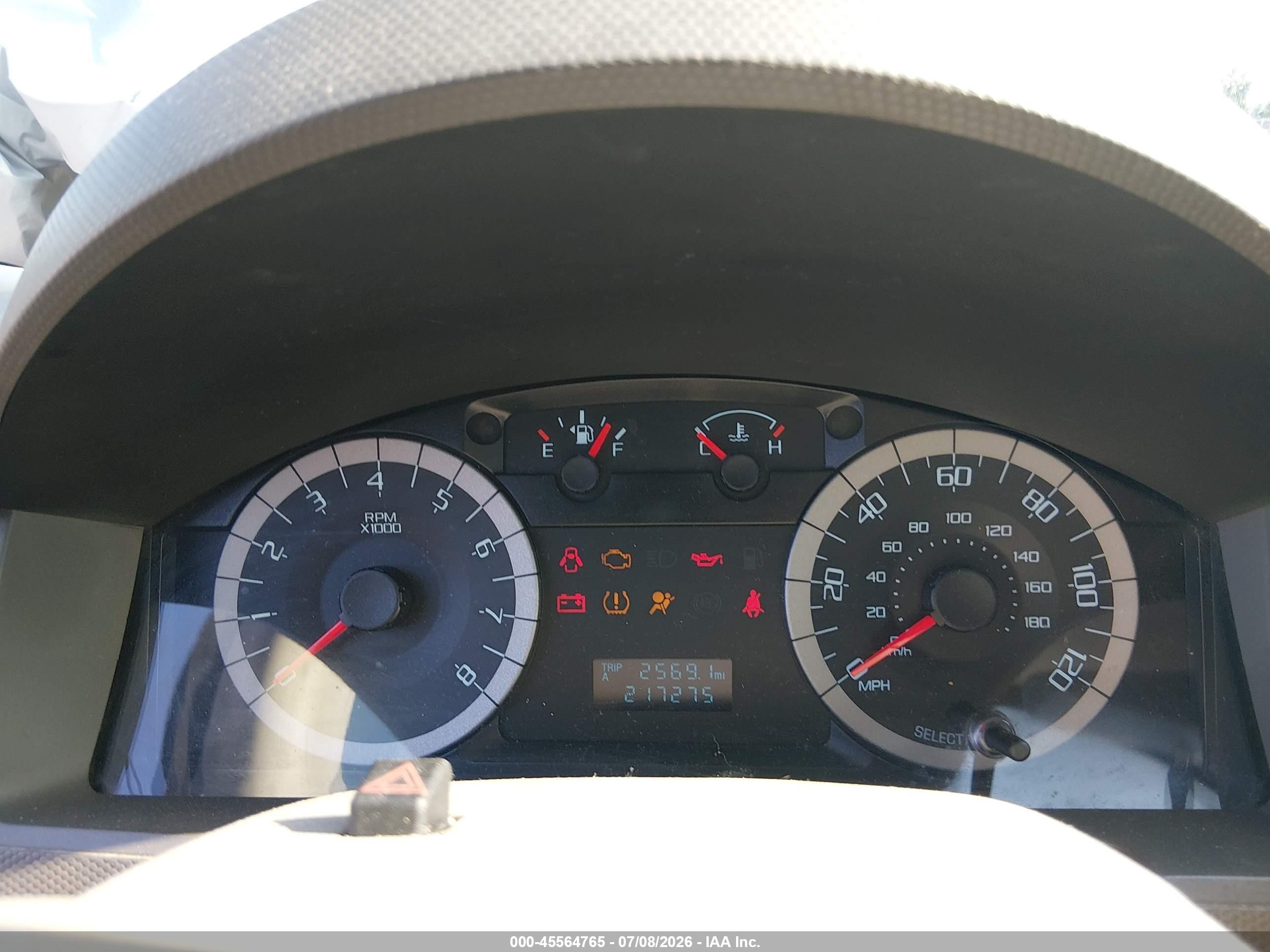 2010 Ford Escape Xls Silver vin: 1FMCU0C77AKD21769