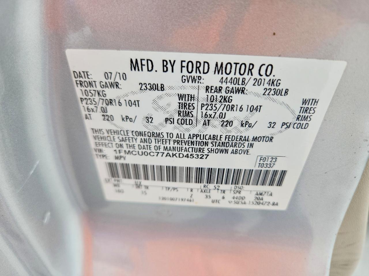 2010 Ford Escape Xls Silver vin: 1FMCU0C77AKD45327
