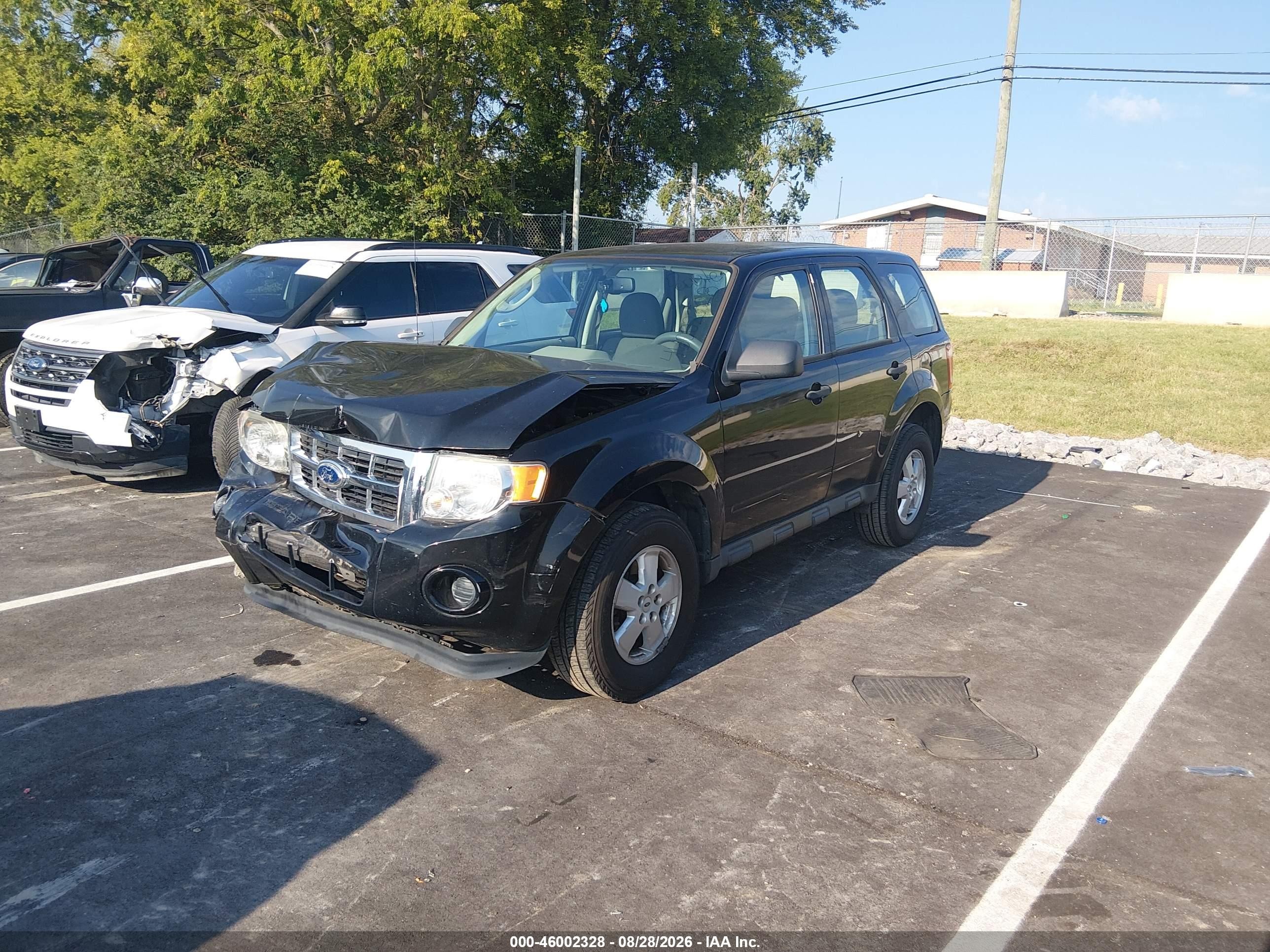 2012 Ford Escape Xls Gray vin: 1FMCU0C77CKA32751