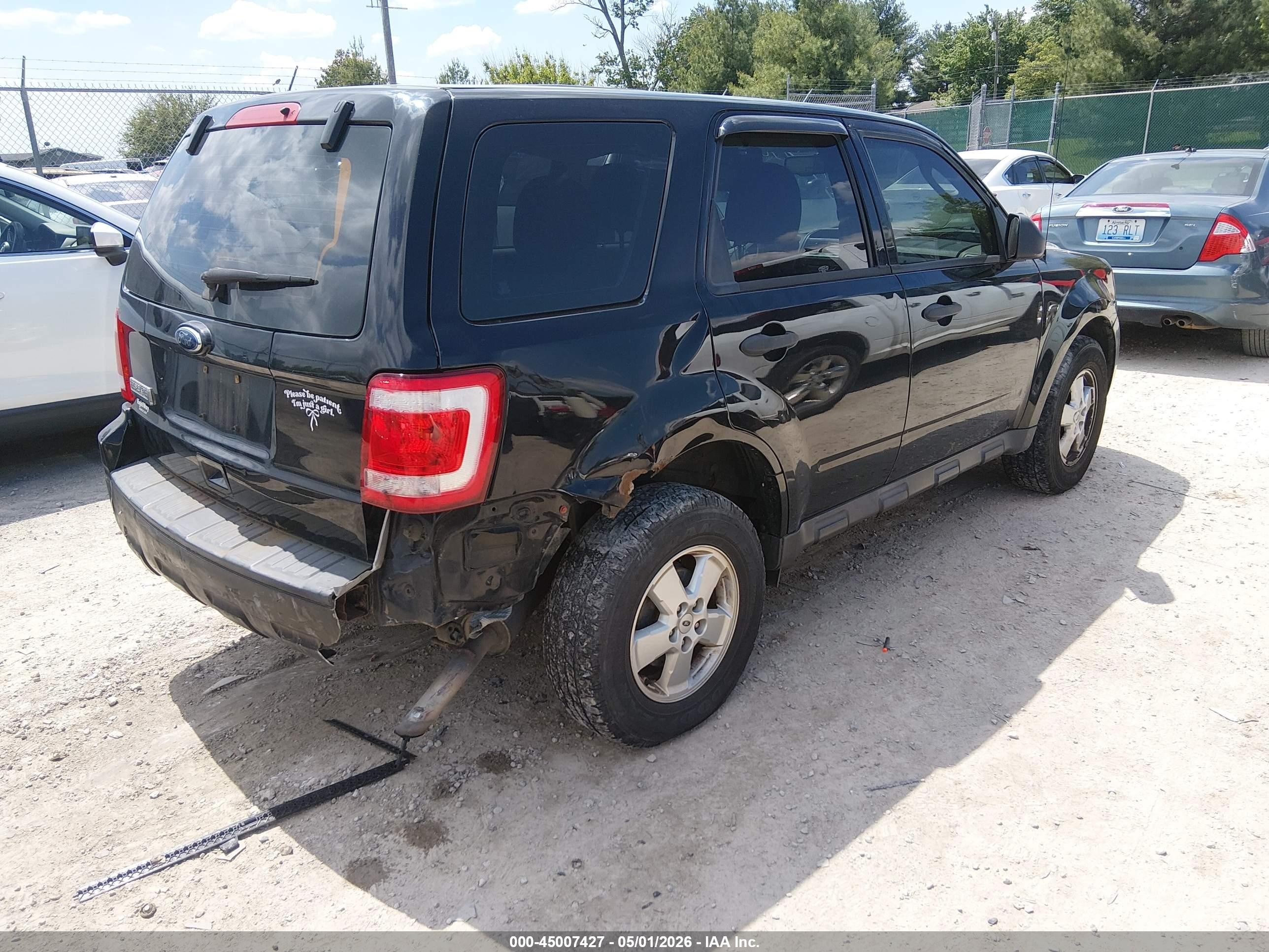 2010 Ford Escape Xls Black vin: 1FMCU0C78AKB10855