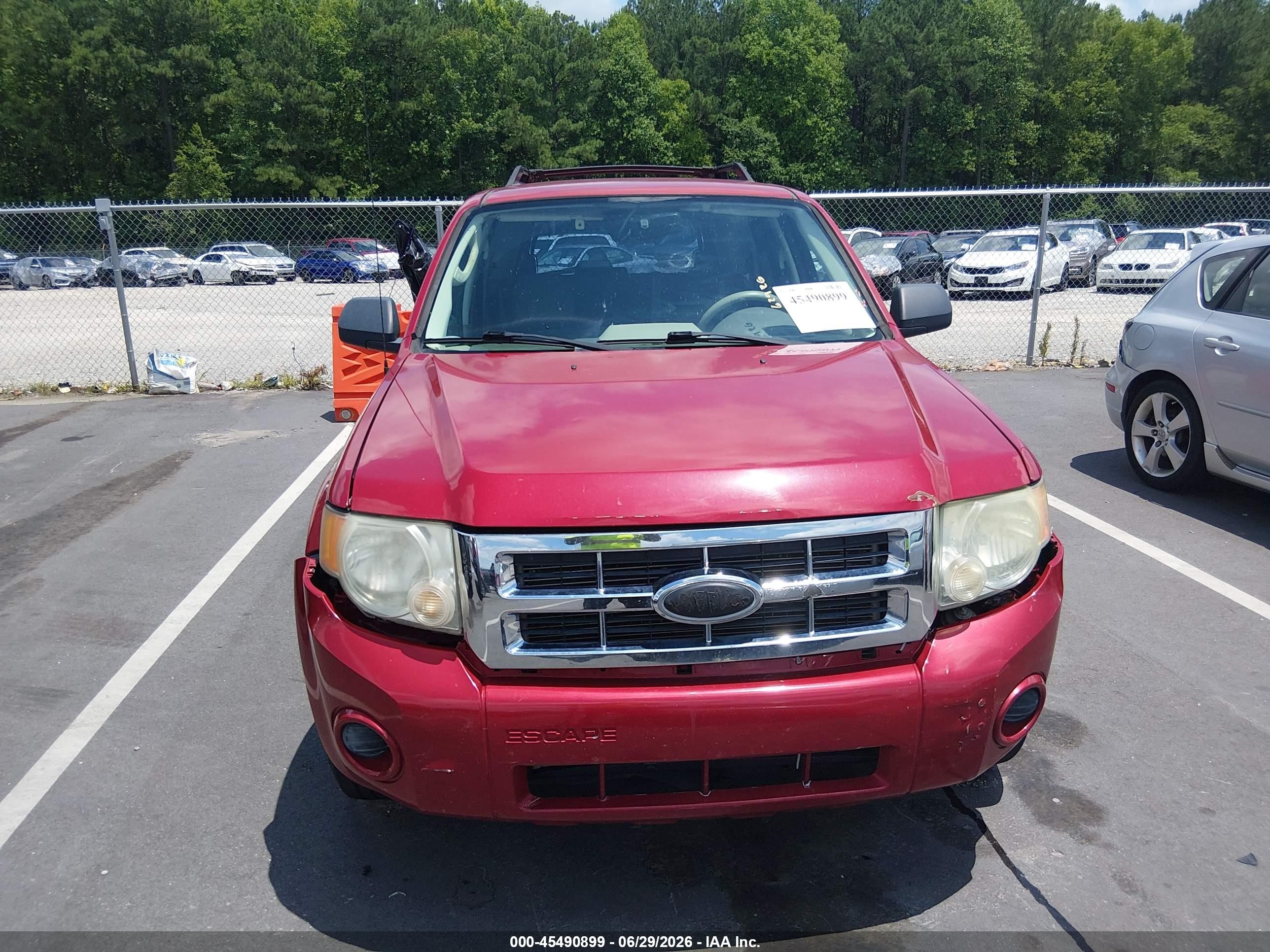 2010 Ford Escape Xls Red vin: 1FMCU0C78AKC64160