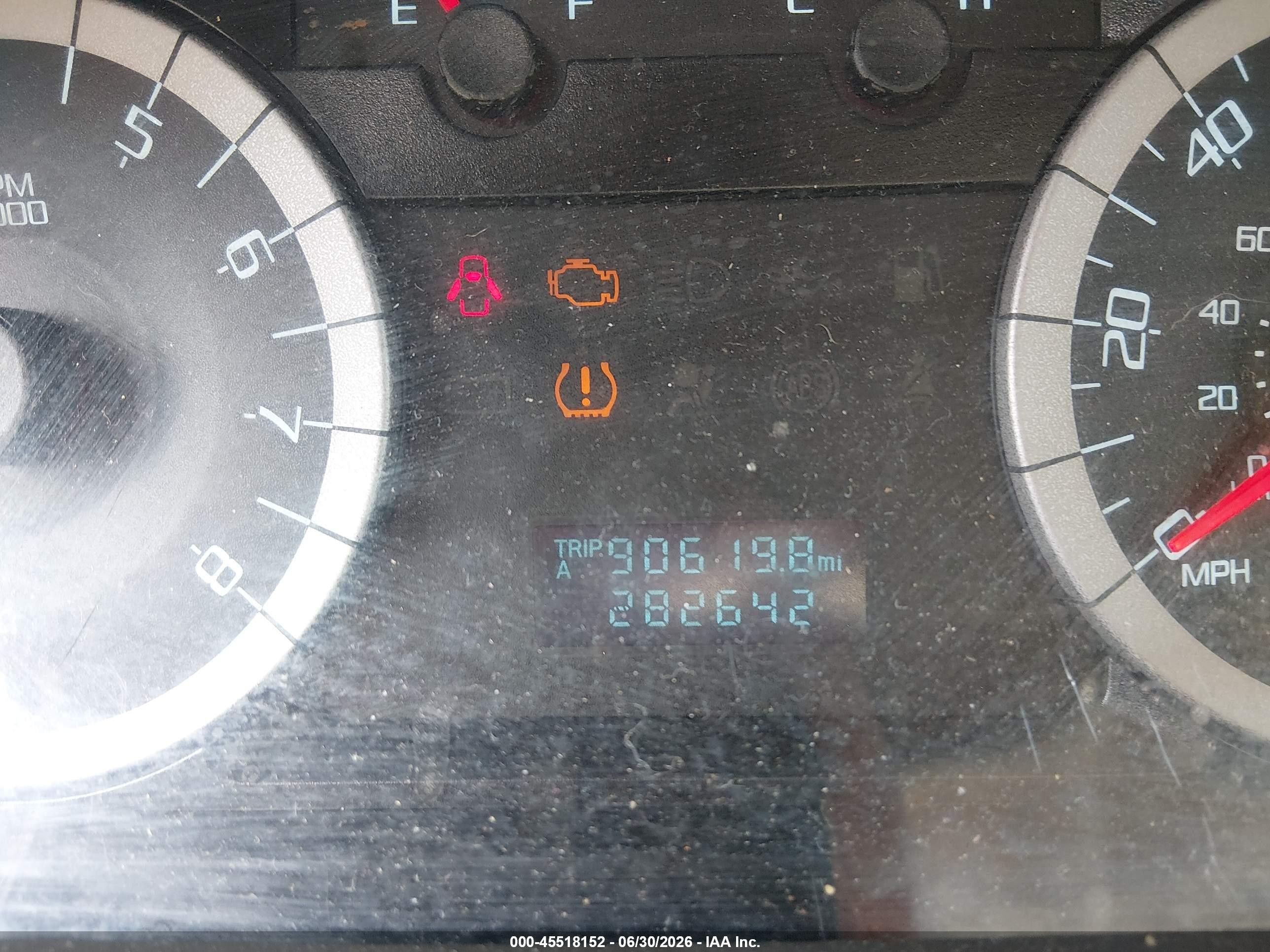 2010 Ford Escape Xls Gray vin: 1FMCU0C78AKD04740