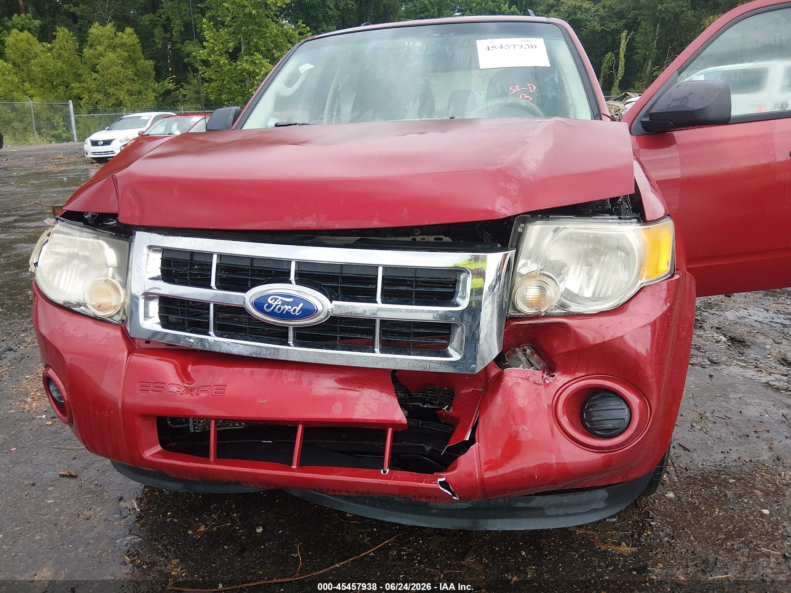 2011 Ford Escape Xls Red vin: 1FMCU0C78BKC12982