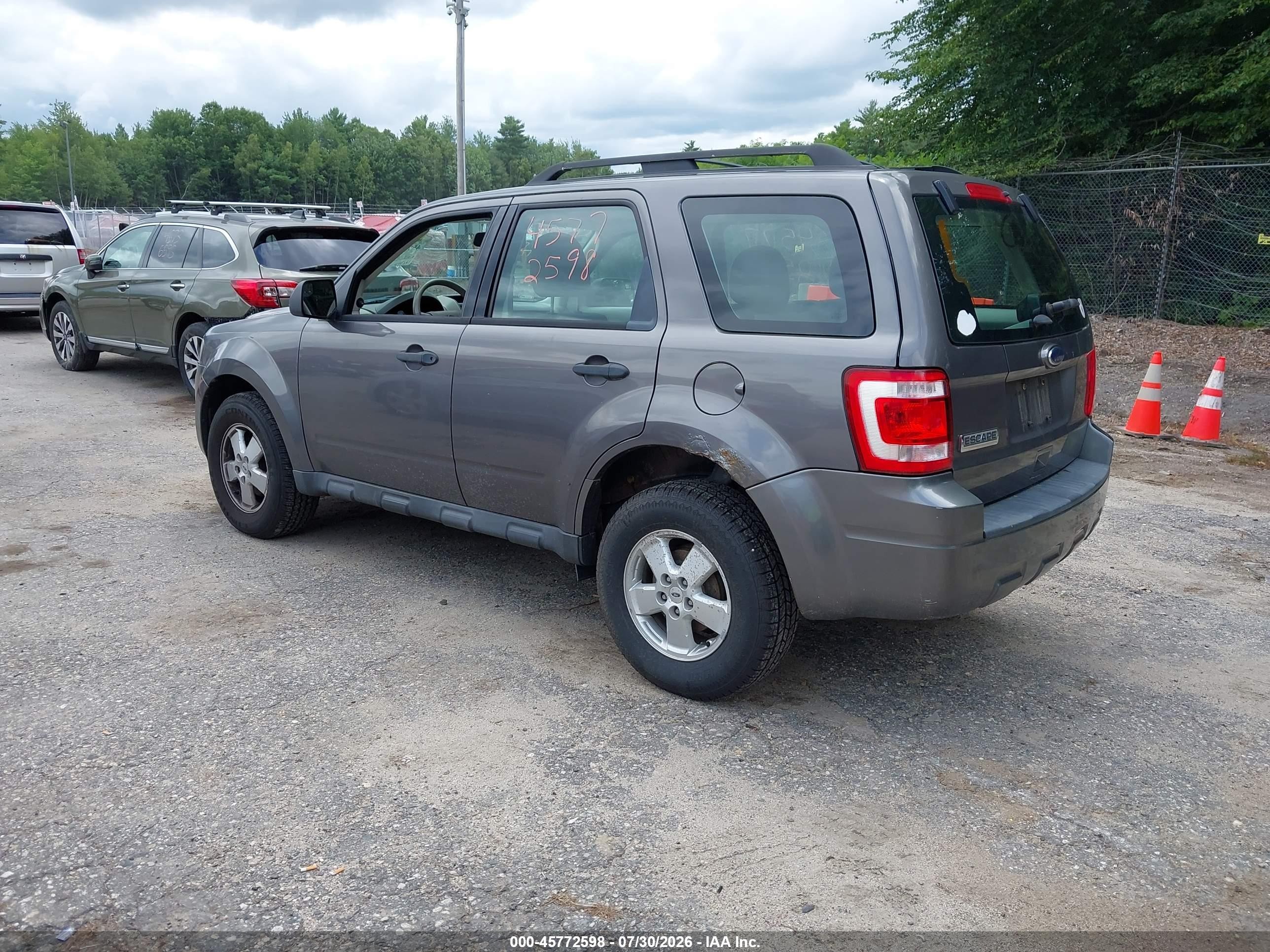 2012 Ford Escape Xls Gray vin: 1FMCU0C78CKA32029