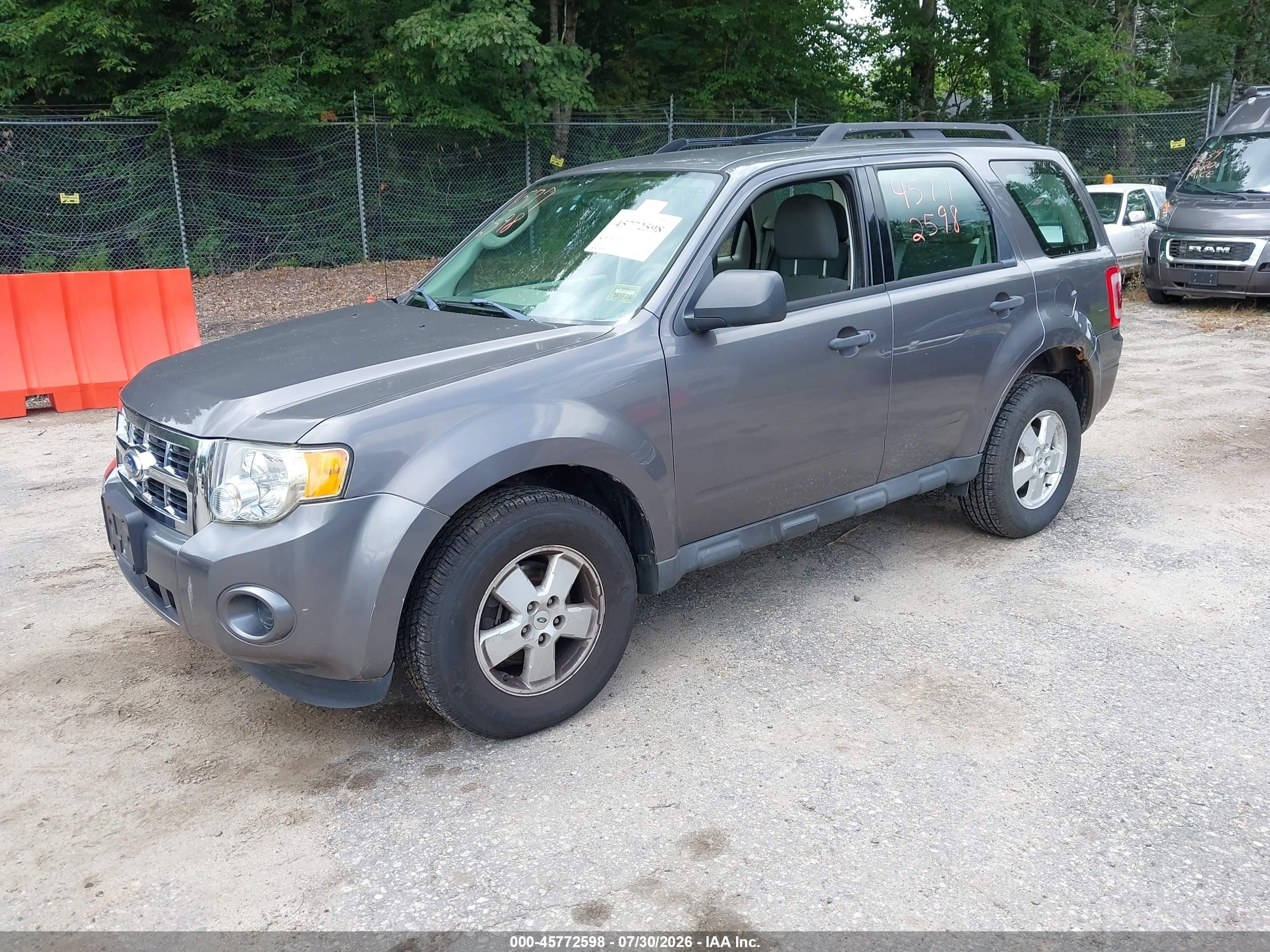 2012 Ford Escape Xls Gray vin: 1FMCU0C78CKA32029