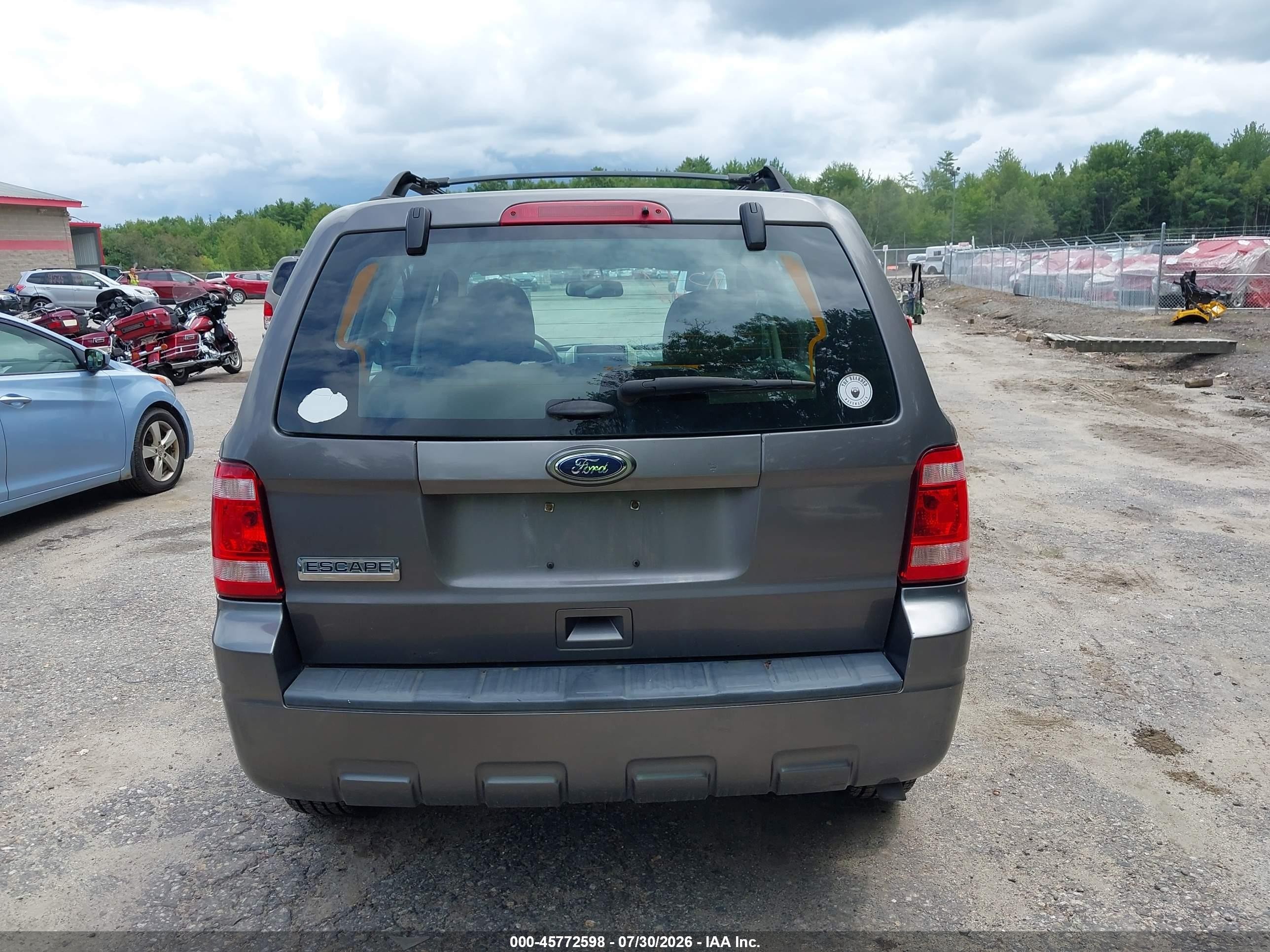 2012 Ford Escape Xls Gray vin: 1FMCU0C78CKA32029