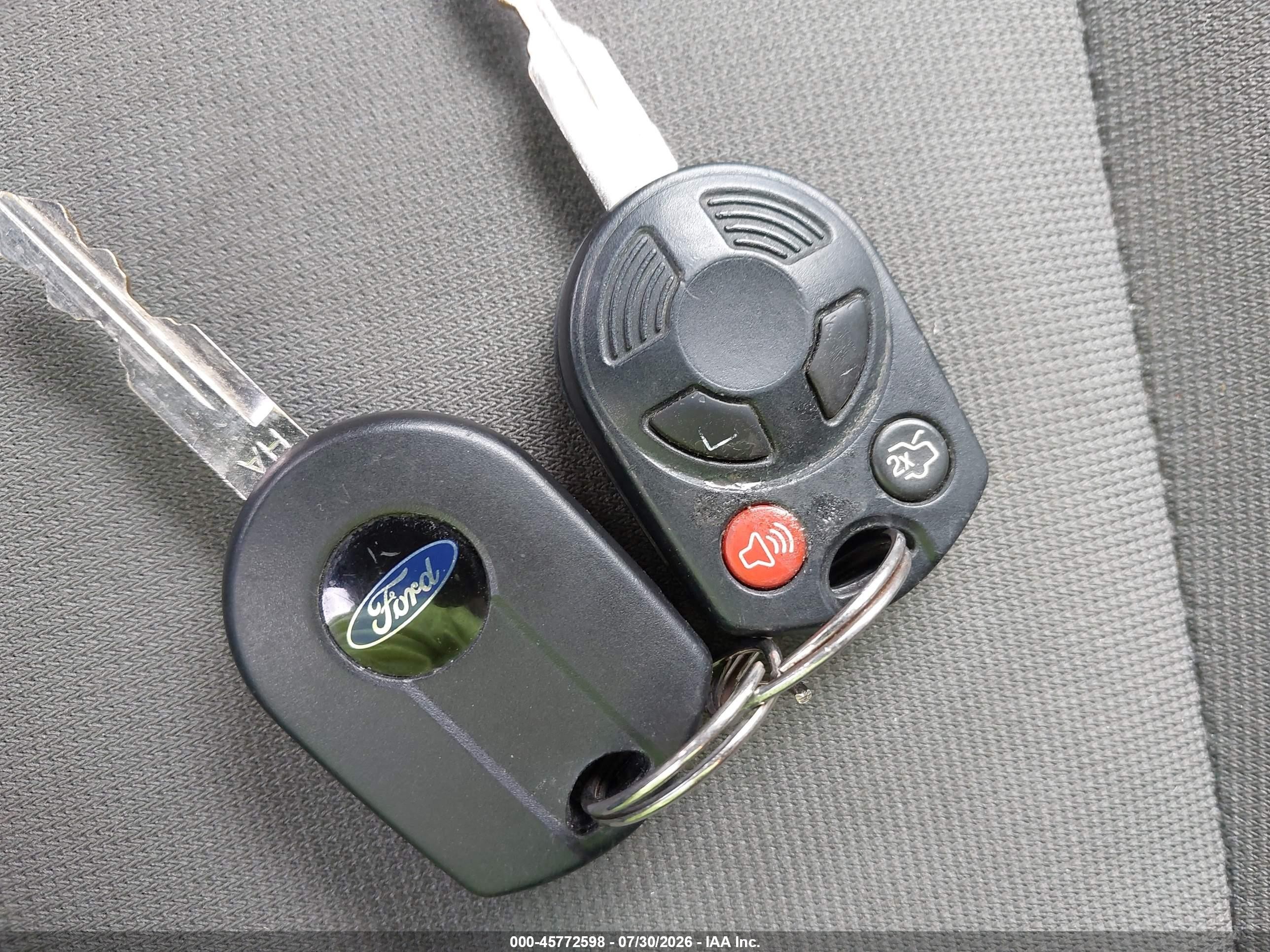 2012 Ford Escape Xls Gray vin: 1FMCU0C78CKA32029
