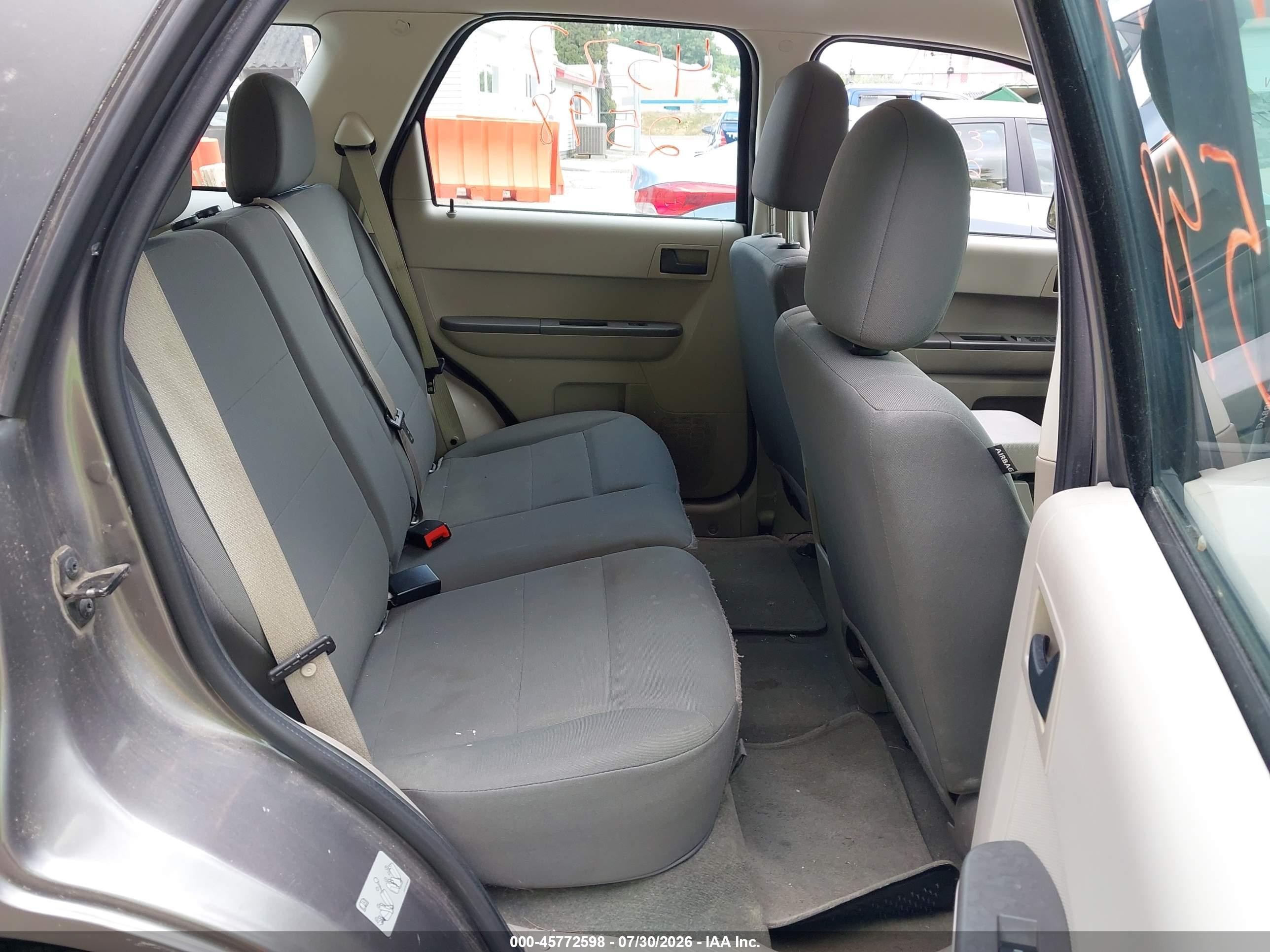 2012 Ford Escape Xls Gray vin: 1FMCU0C78CKA32029