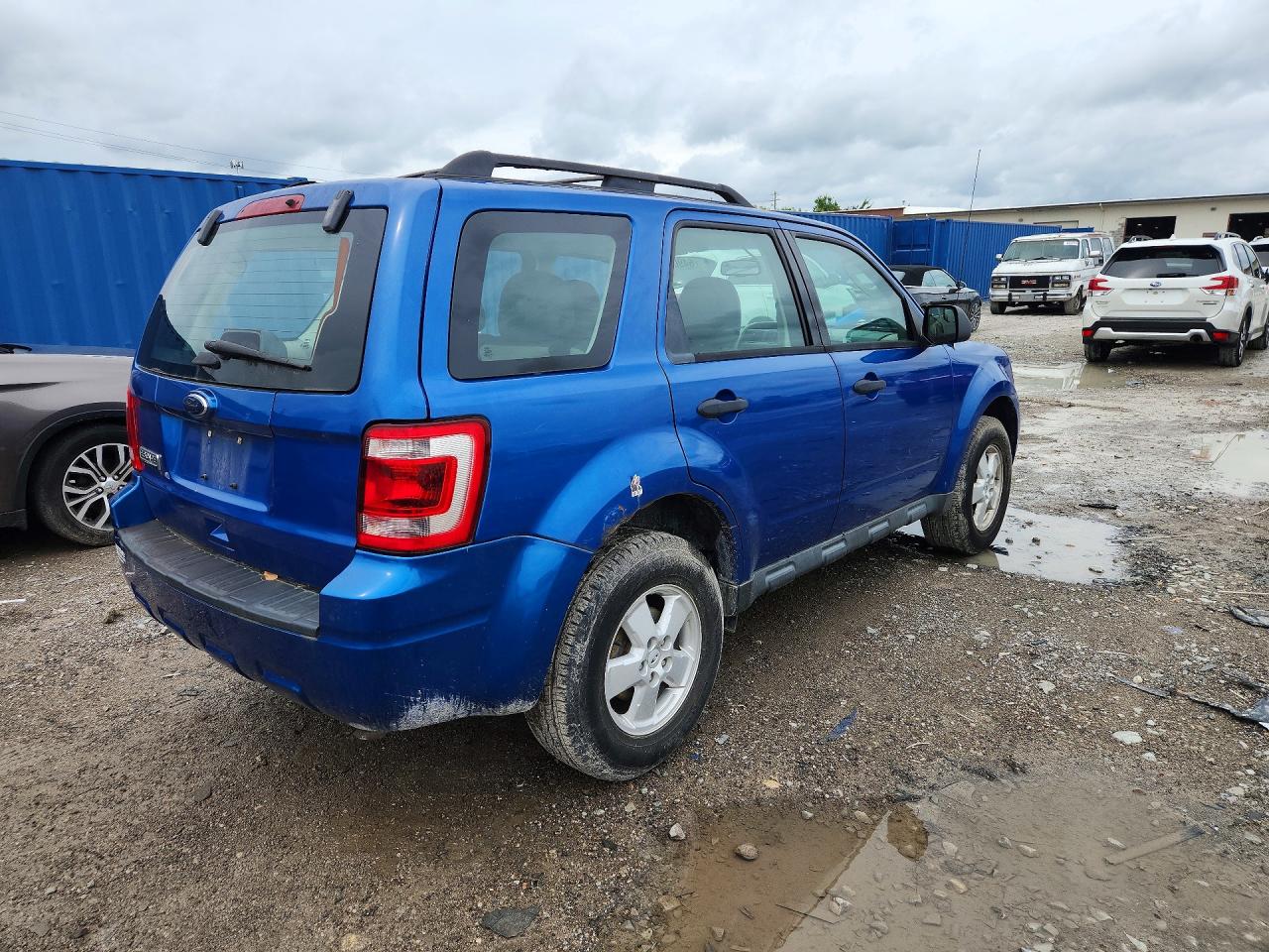 2012 Ford Escape Xls Blue vin: 1FMCU0C78CKB29215