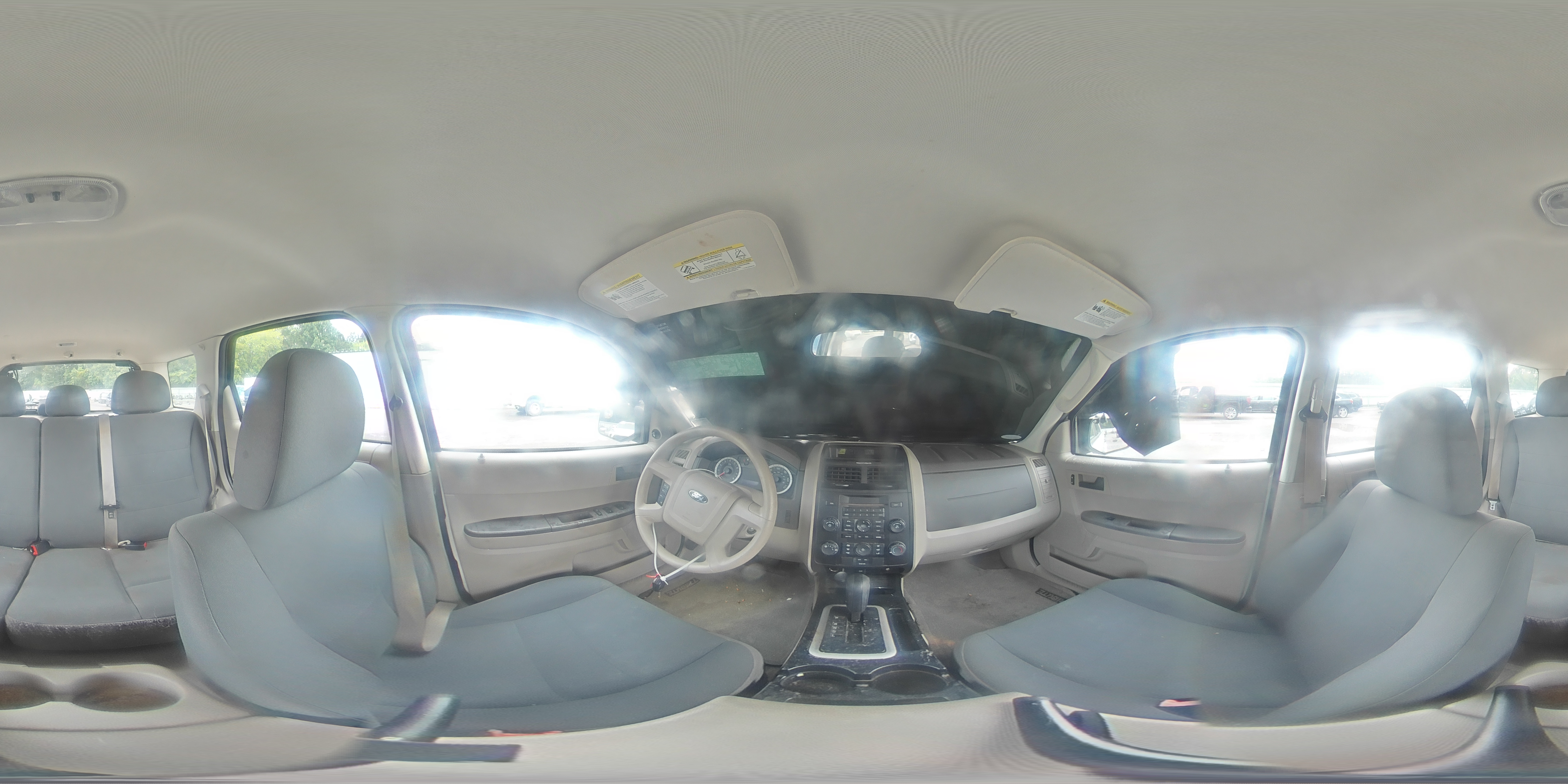 2012 Ford Escape Xls White vin: 1FMCU0C79CKC52019