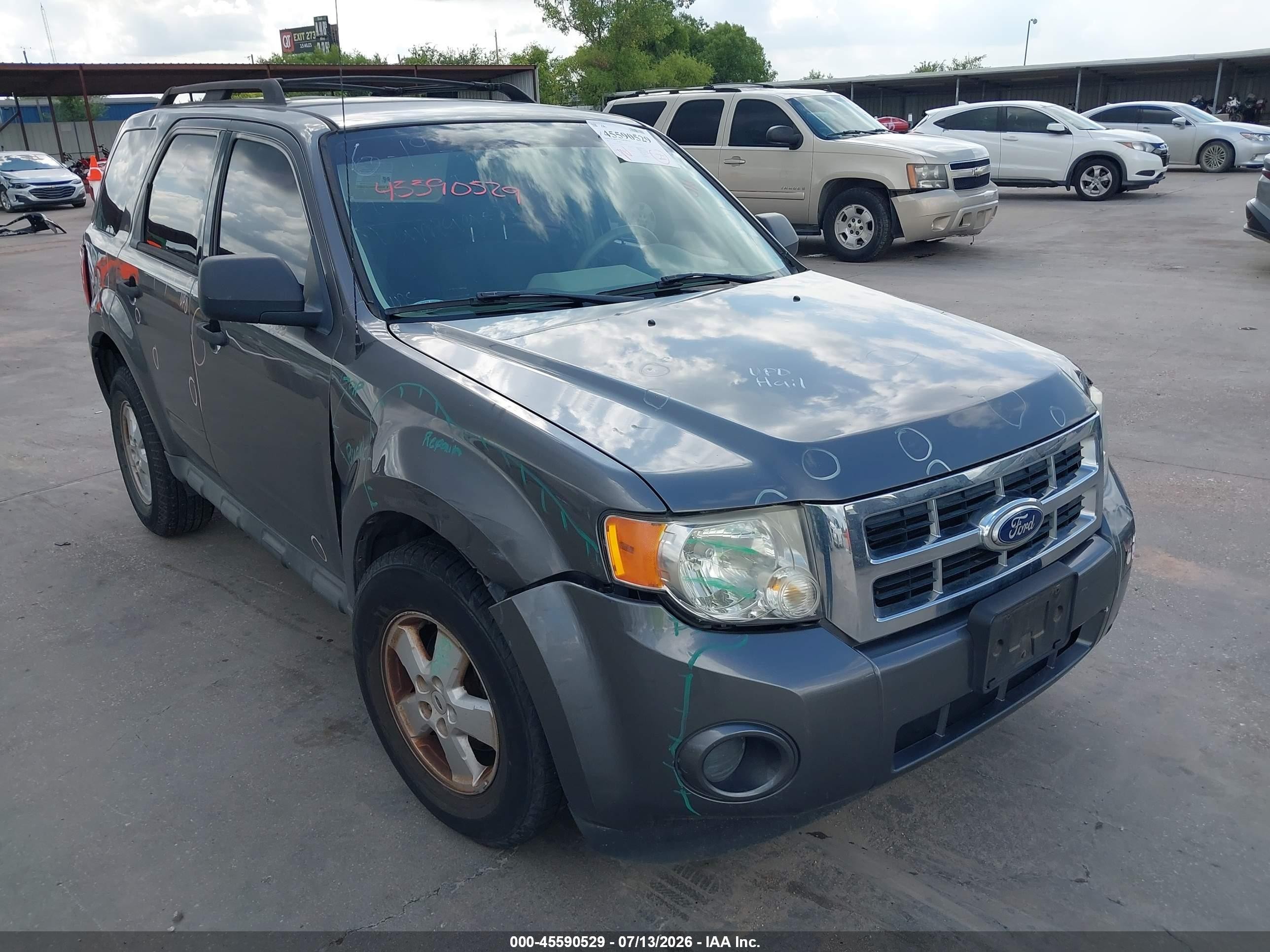 2010 Ford Escape Xls Gray vin: 1FMCU0C7XAKA70259