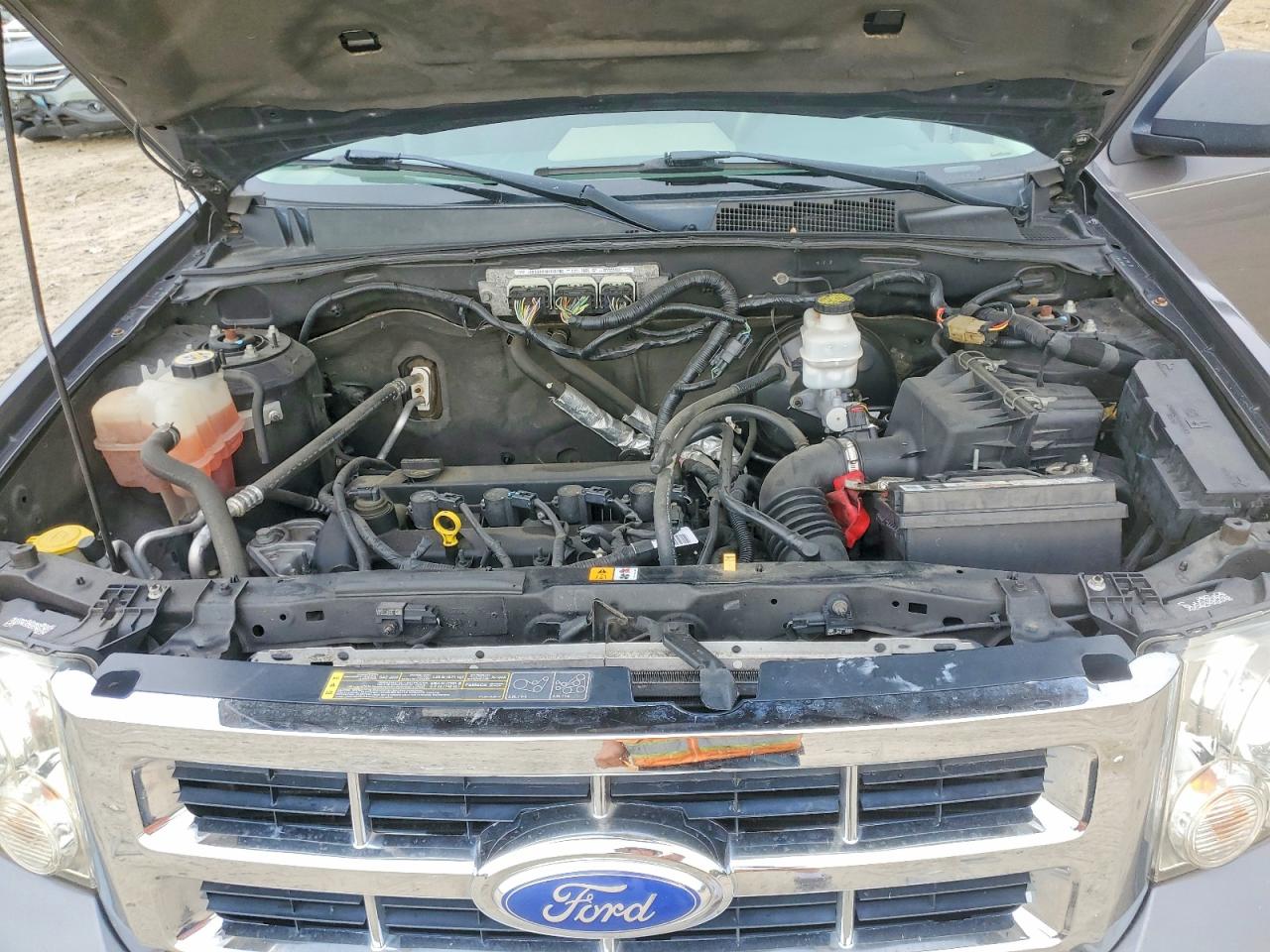 2011 Ford Escape Xls Gray vin: 1FMCU0C7XBKC29136