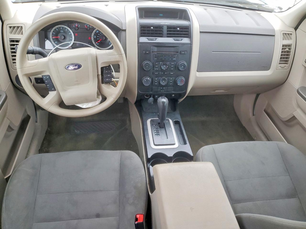 2011 Ford Escape Xls Gray vin: 1FMCU0C7XBKC29136